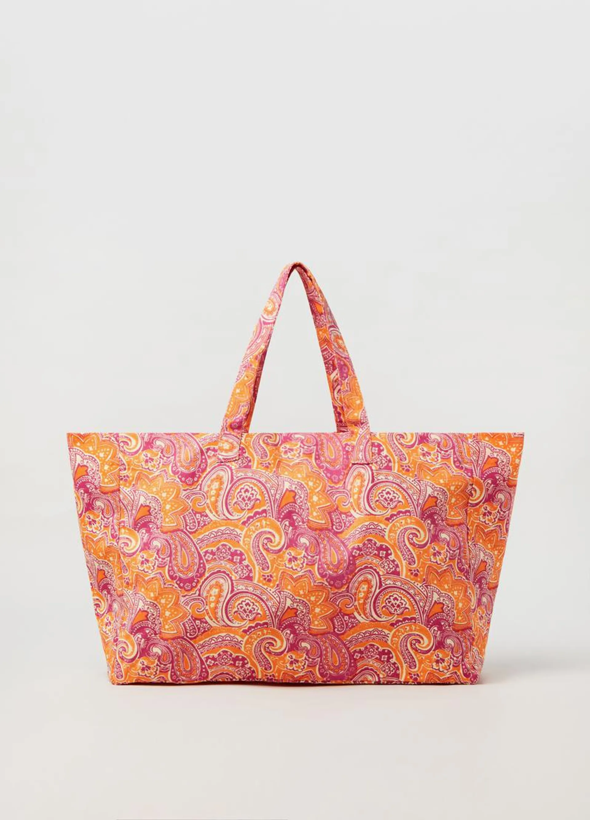 Shopping bag with paisley print