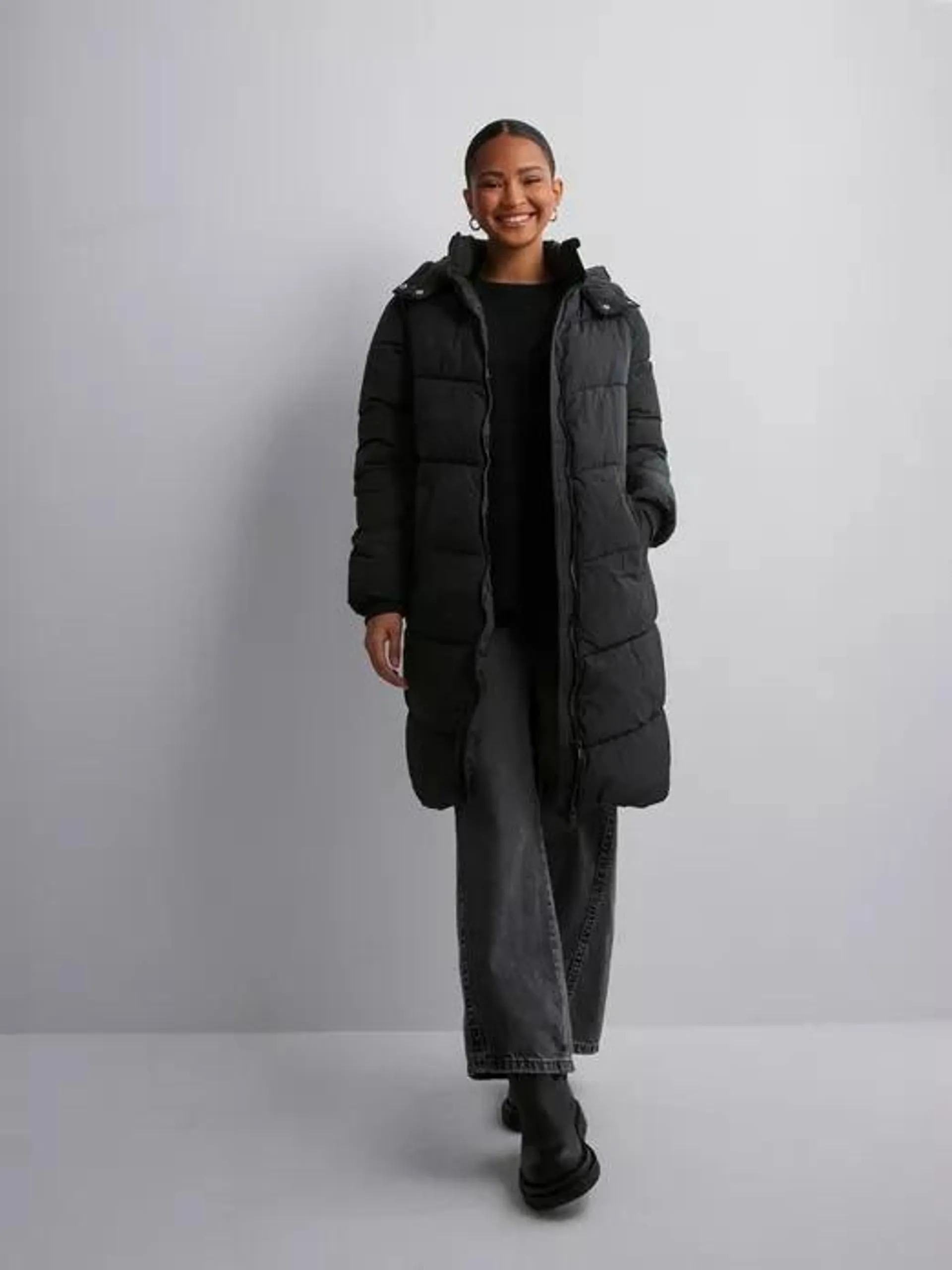 PCJAMILLA LONG PUFFER JACKET NOOS B