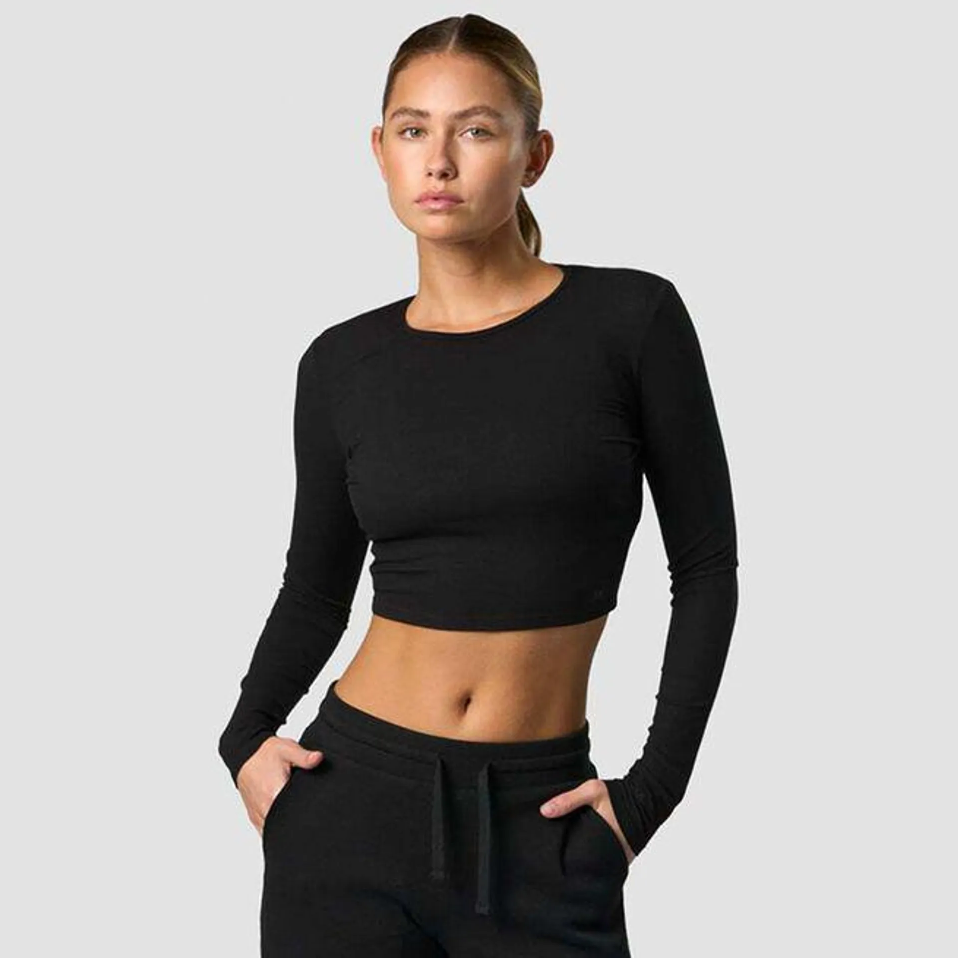 Recharge Cropped Long Sleeve Wmn, Black