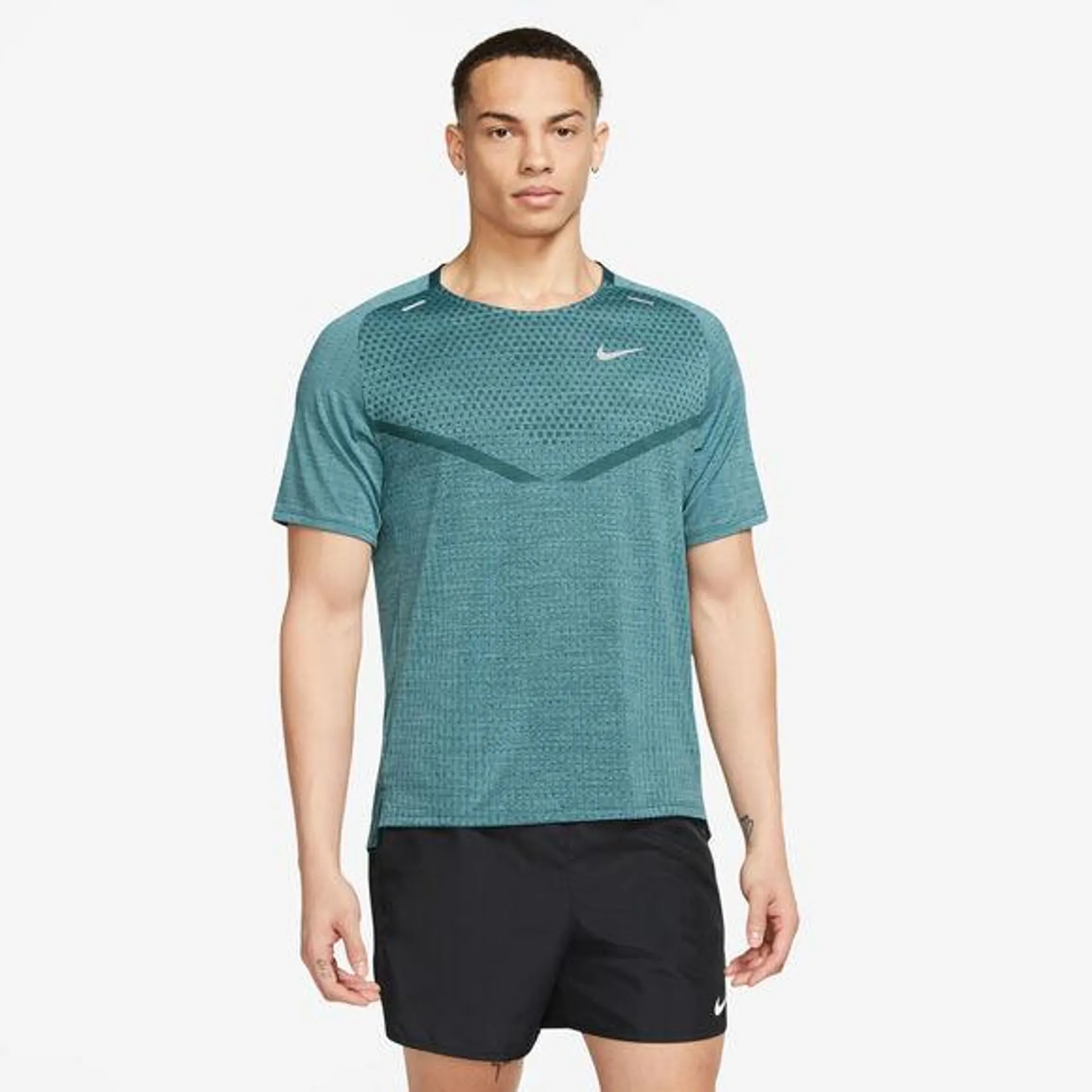 Nike · M NK DF Pán. triČko ADV TECHKNIT ULTRA SS