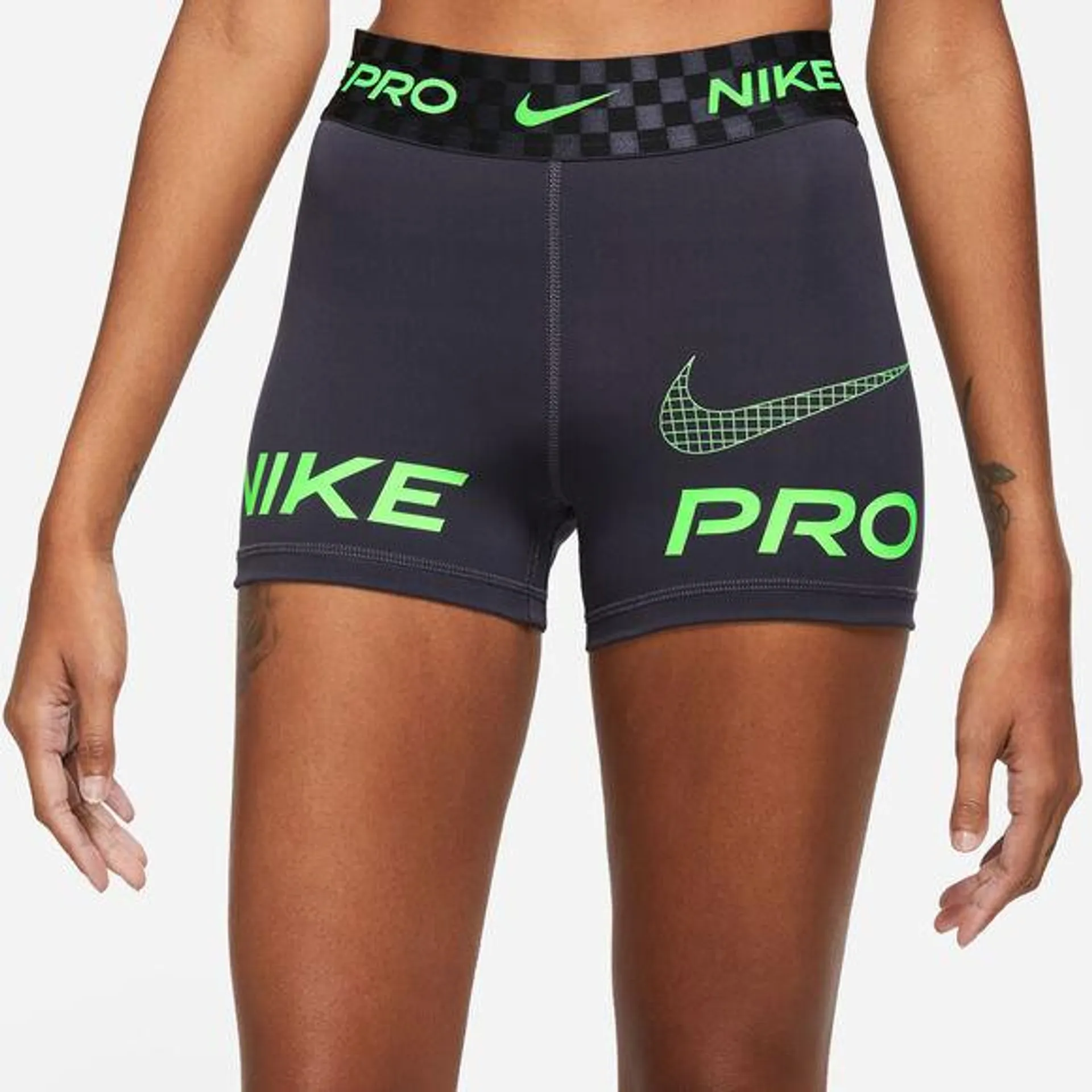 Nike · W Np Dám. šortky Df 3in Grx Short