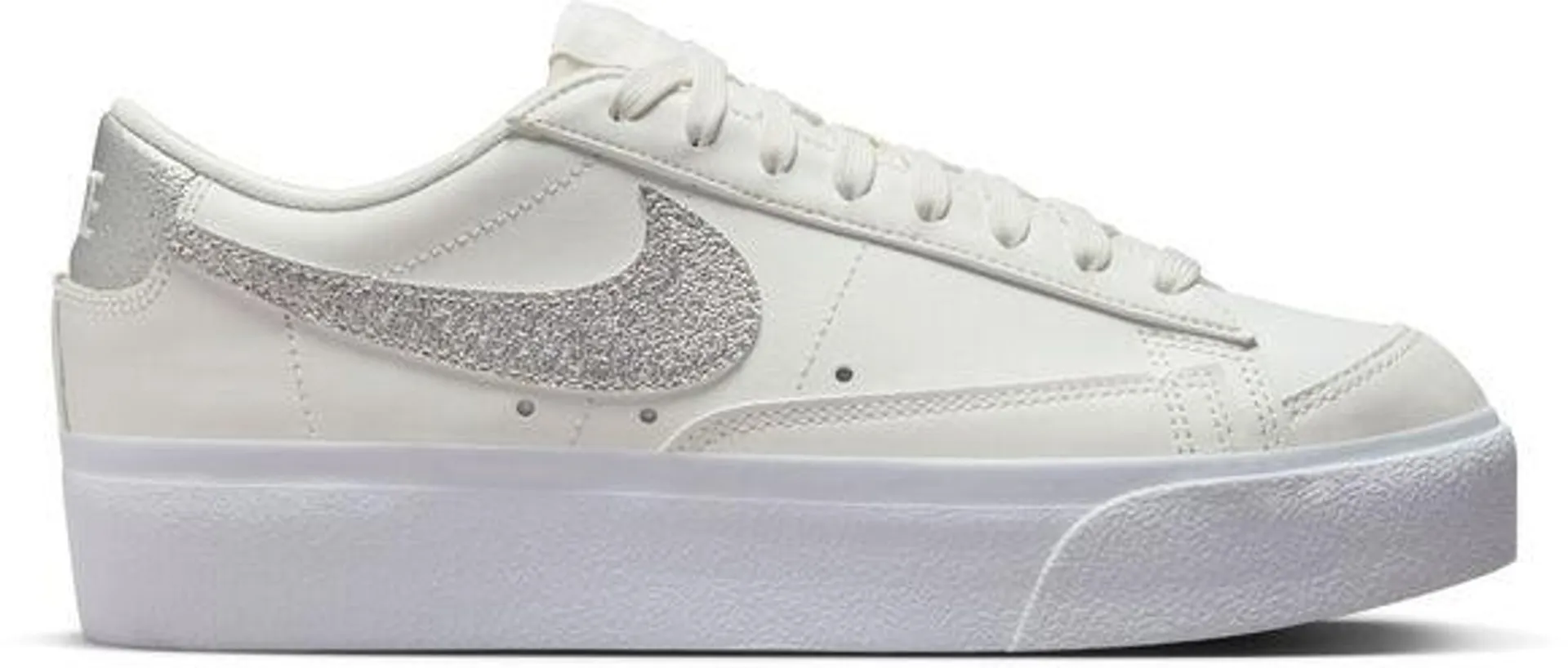 Nike · Dám. voïnoČasová obuv W Blazer Low Platform veï. US