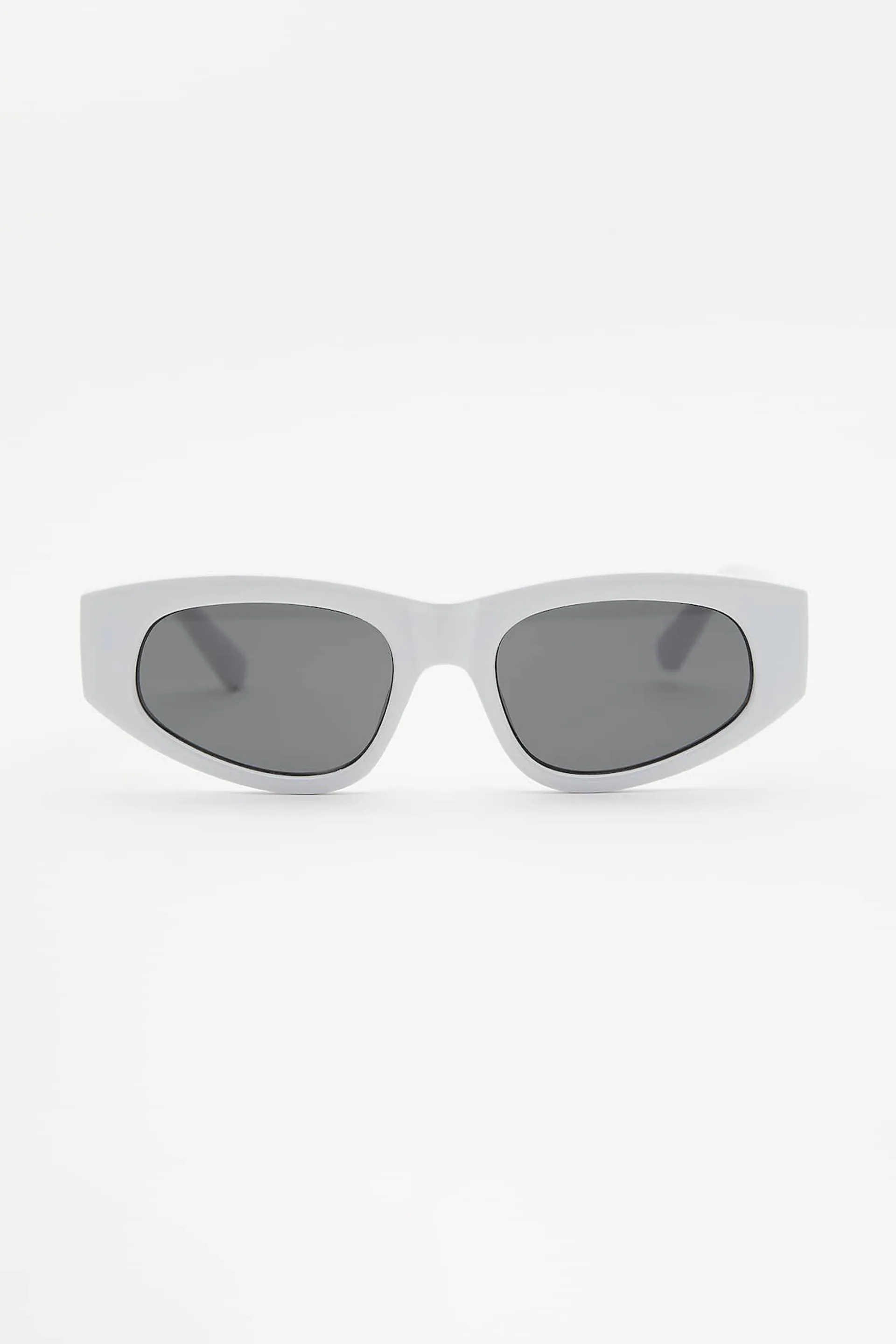 Geometric resin sunglasses