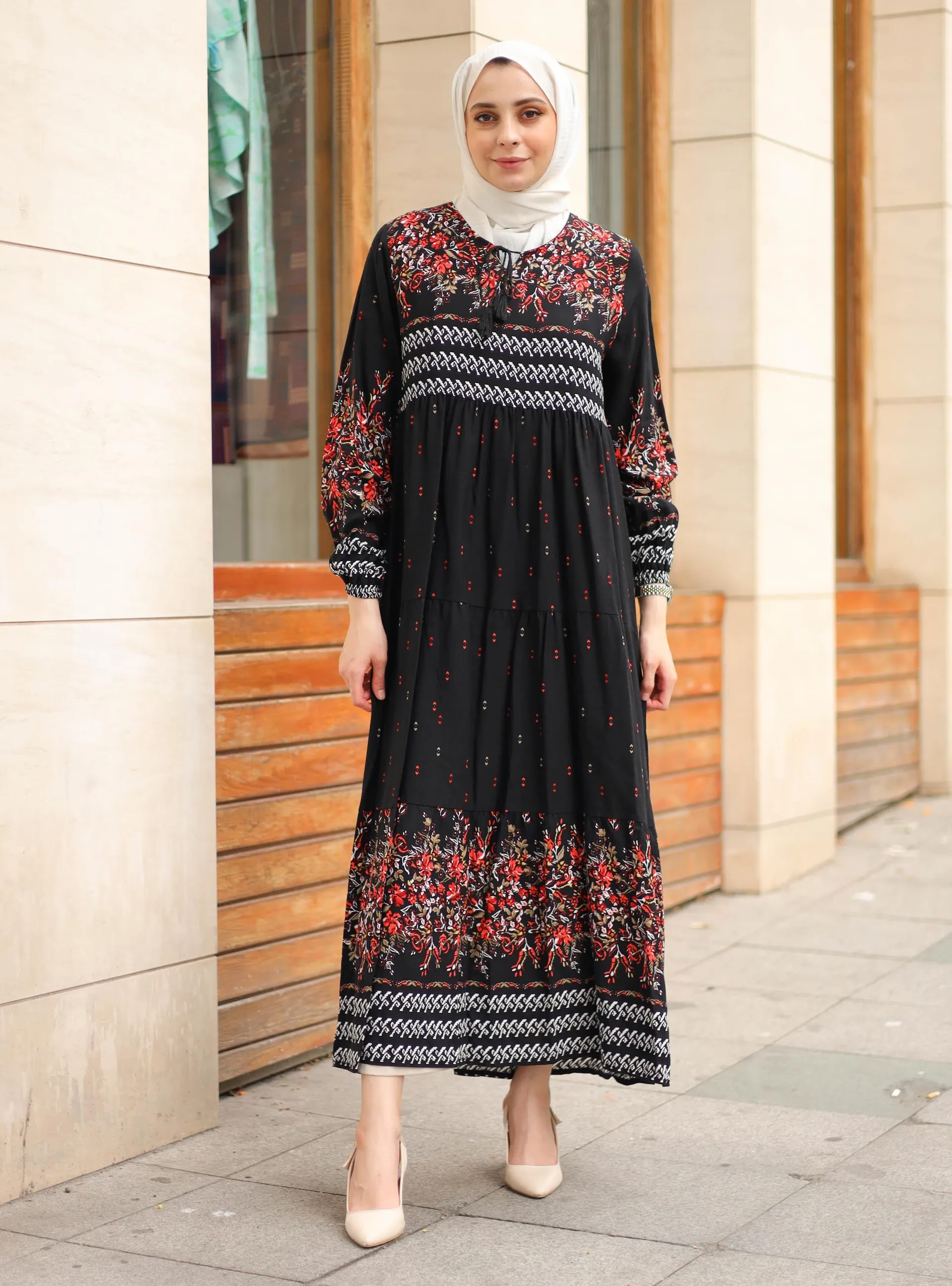 Floral Patterned Modest Dress Black