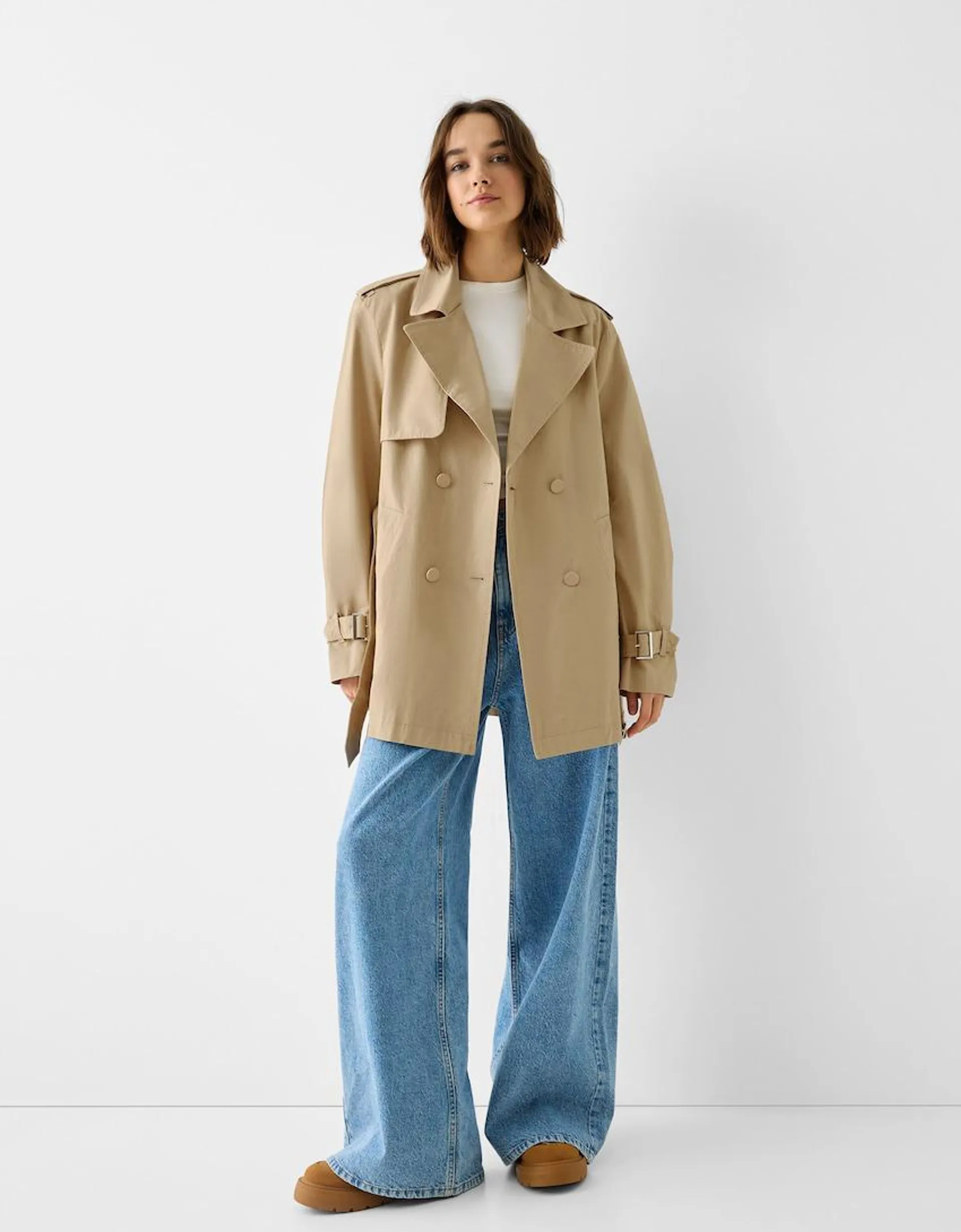 Short trench coat