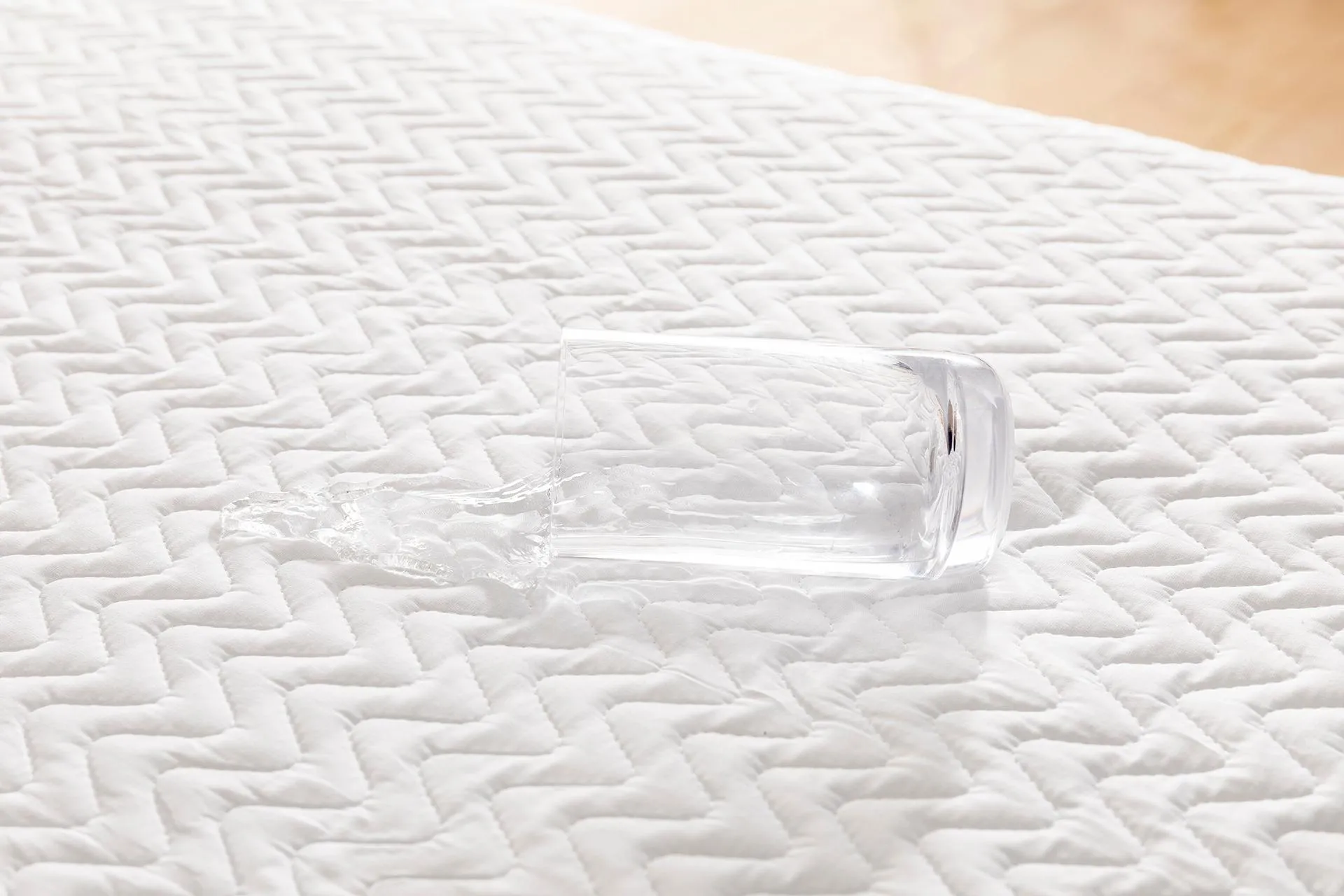 LUNA KAPİTONE SIVI GEÇİRMEZ FİTTED ALEZ, ÇİFT KİŞİLİK (KZ2-104) by Luna Bedding