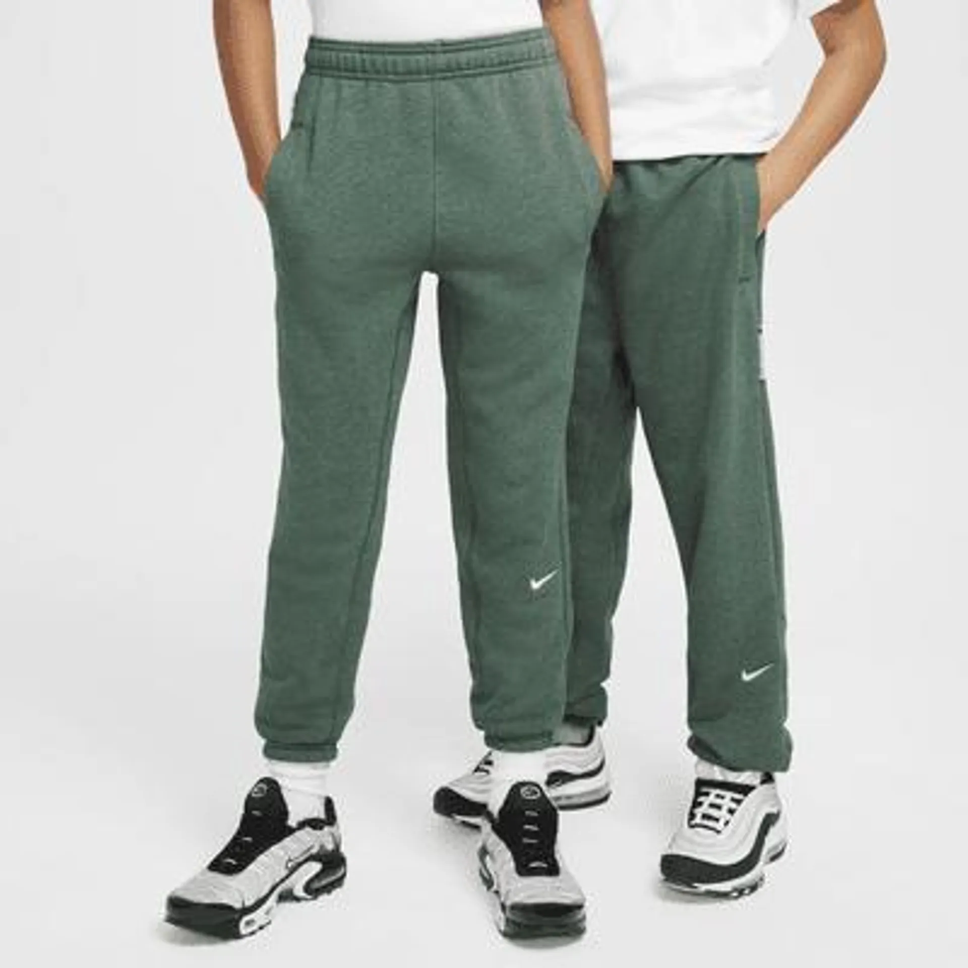 Nike Standard Issue