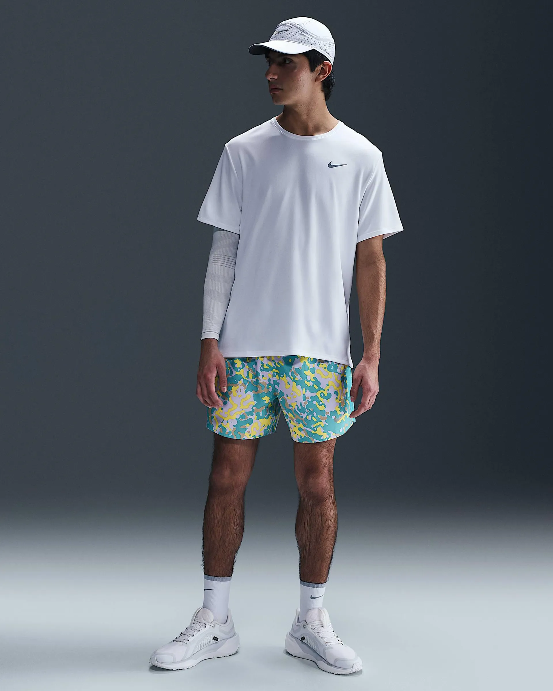 Nike Challenger
