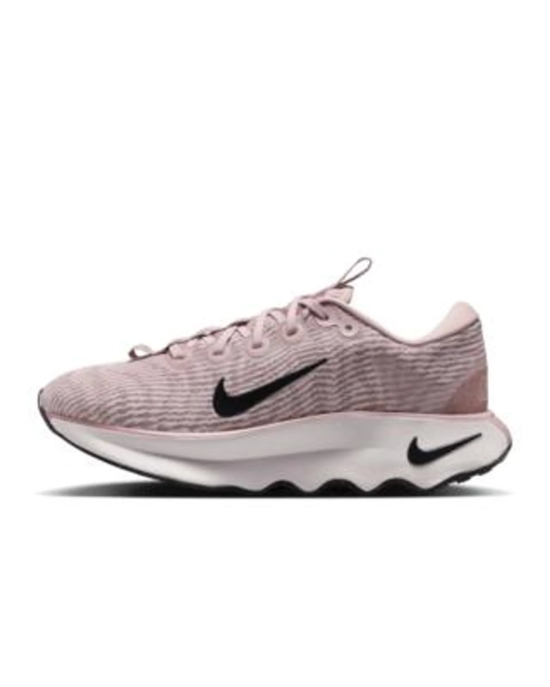 Nike Motiva Premium