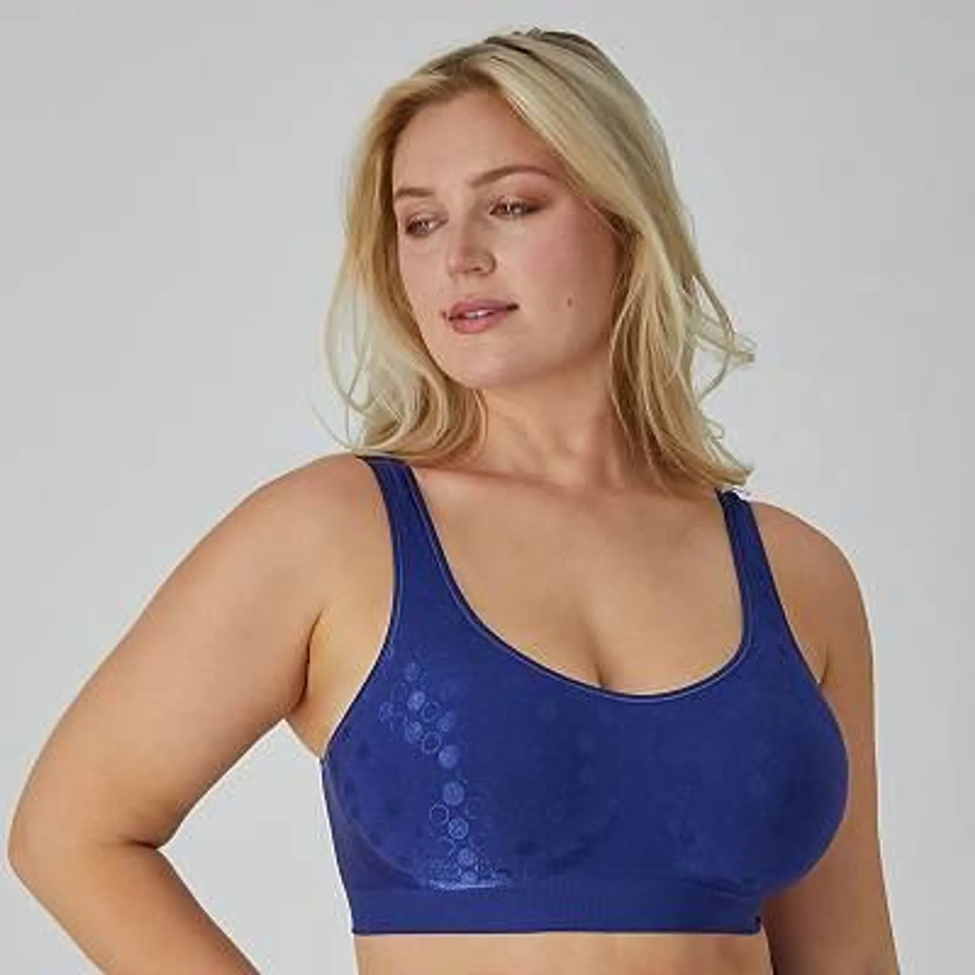 Bali® Comfort Revolution® ComfortFlex Fit® Shaping Wireless Bra 3488