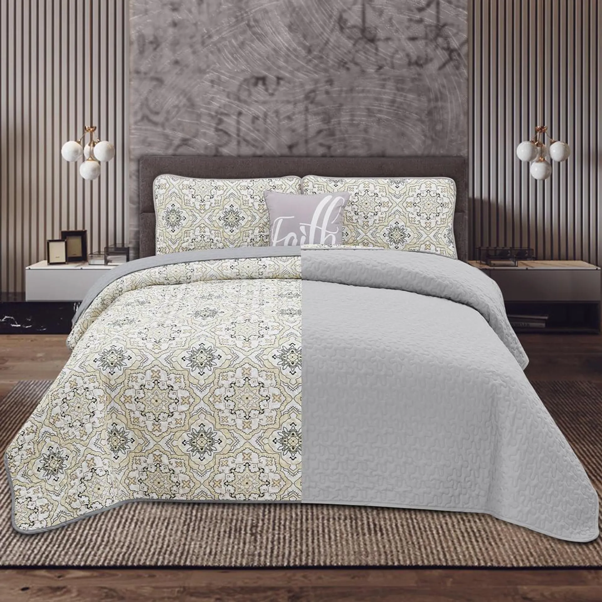 Hannah Linen Microfiber Down Alternative Quilt set Lightweight Reversible Quilted All Season Bedding Set