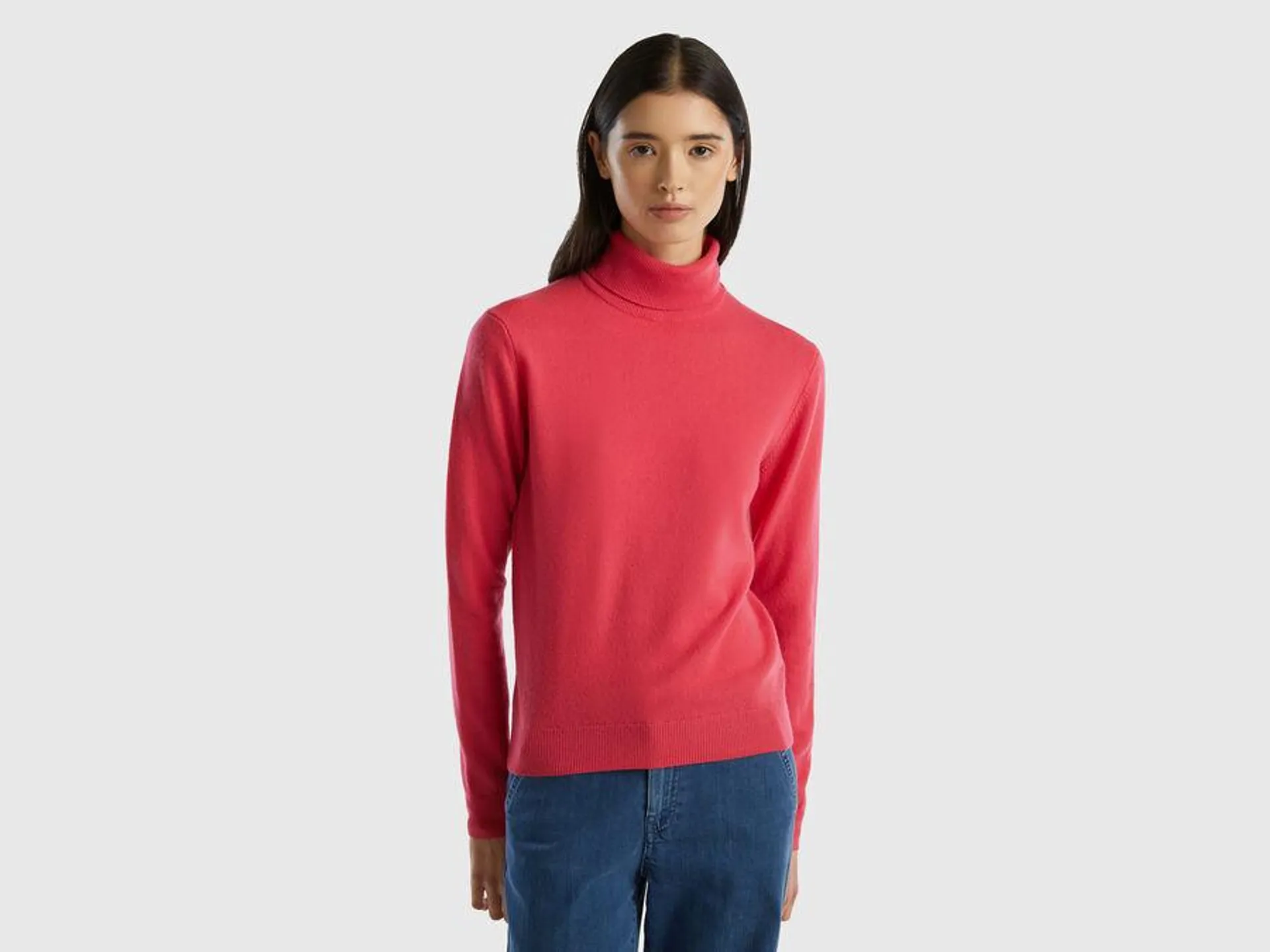 Rollkragenpullover in Fuchsia aus reiner Merinowolle