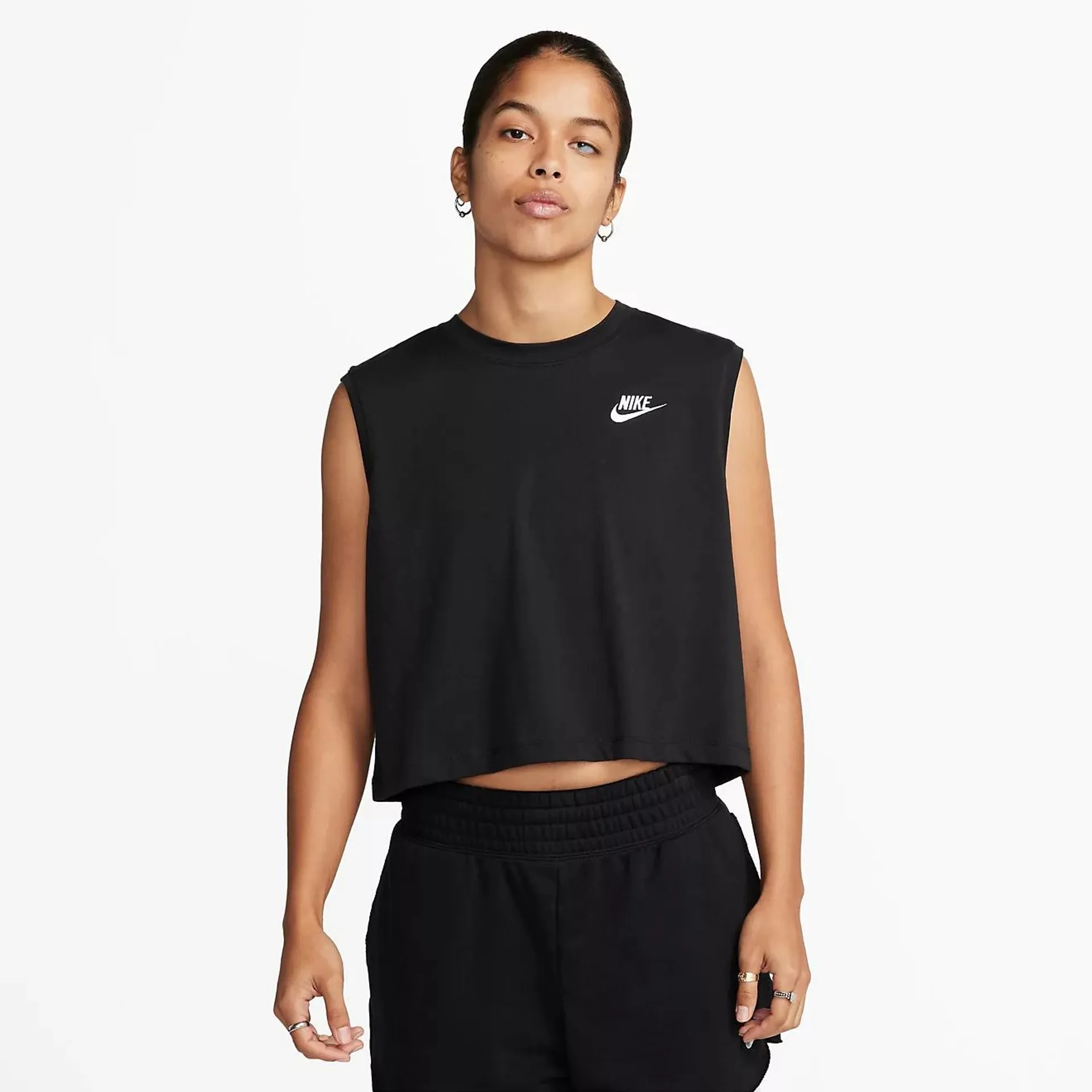 Nike Women's Sportswear Club Sleeveless Cropped T-shirt