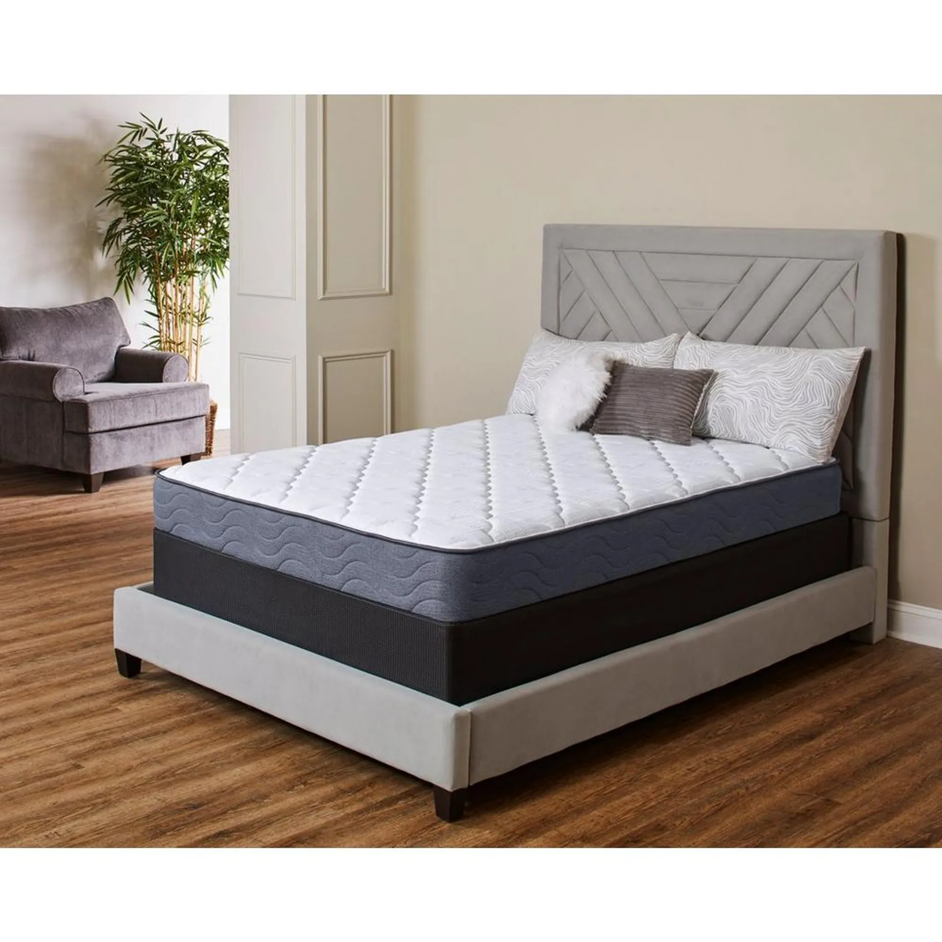 9.5" Tight Top X-Firm Queen Mattress with Foundation