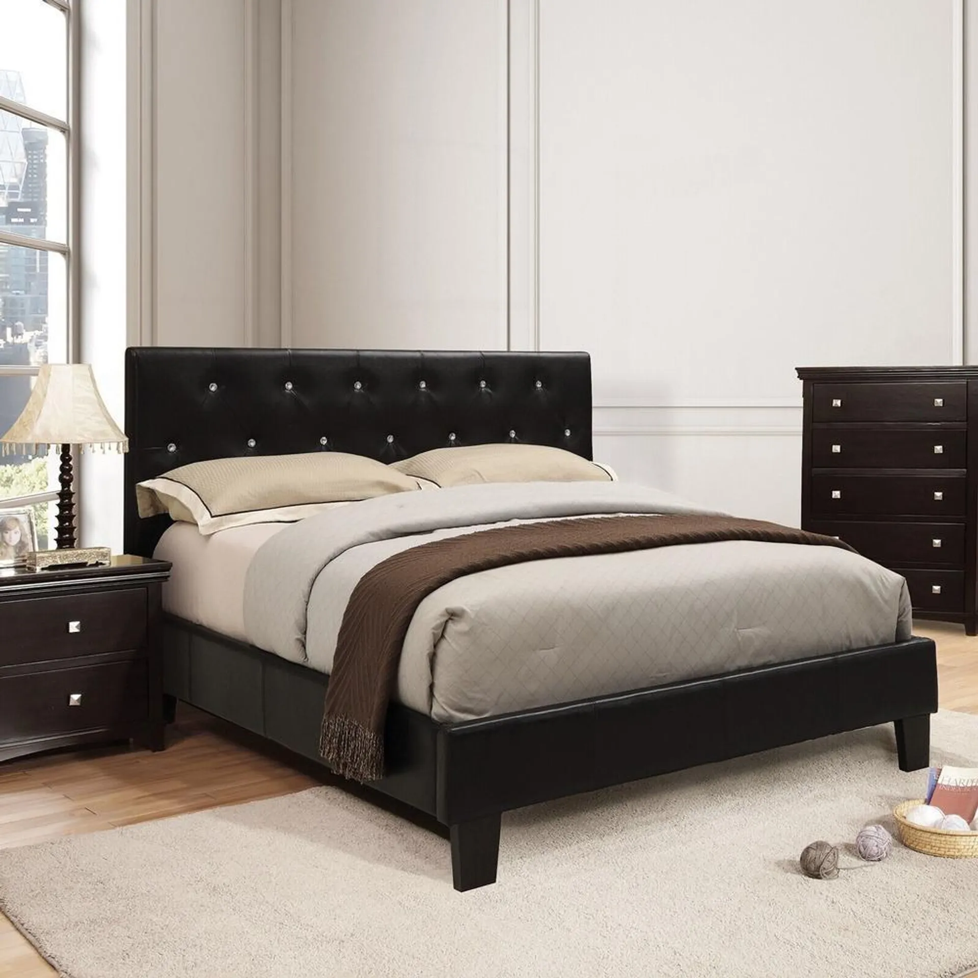 Esofastore Contemporary Black Color Leatherette Padded Diamond Like Button Tufted Full Size Bed Wooden Bedroom Furniture 1pc Bedframe