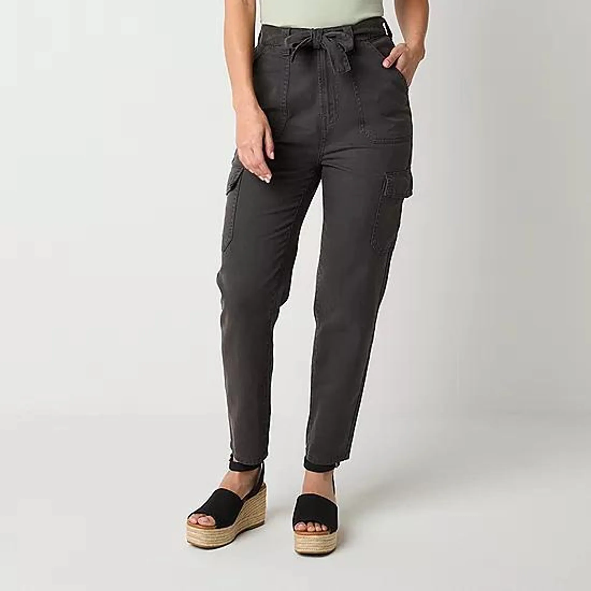 a.n.a Womens High Rise Straight Cargo Pant