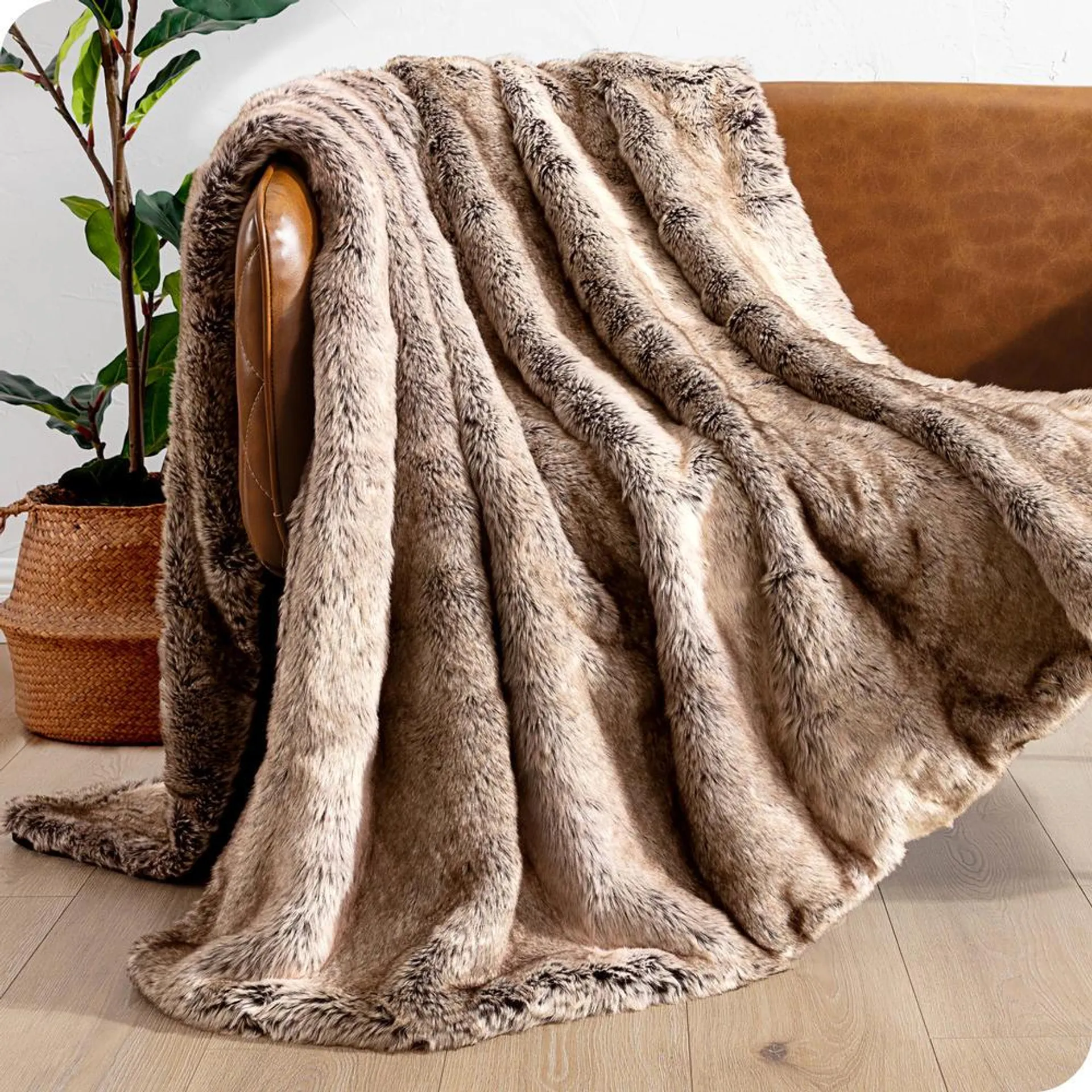 Bare Home Faux Fur Blanket - Ultra-Soft Blanket - Luxurious Fuzzy Warm Blanket - Cozy Lightweight Soft Blanket