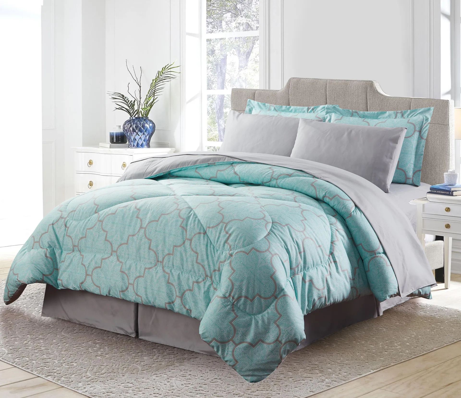 BIBB Home 8 Pc Down Alternative Comforter Set