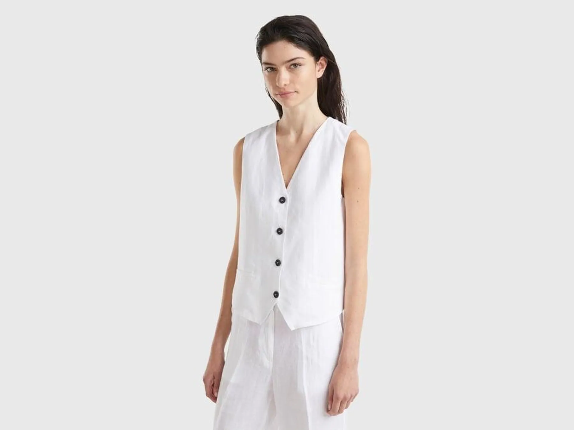 Pure linen vest