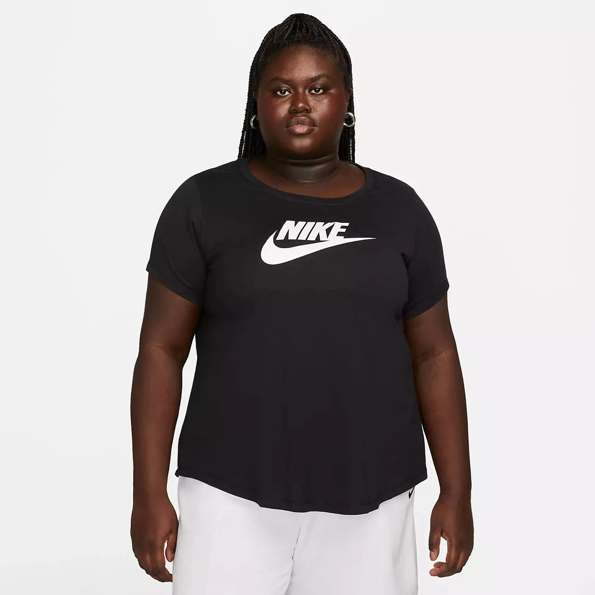 Nike Women's Sportswear Essentials Logo Plus Size T-Shirt