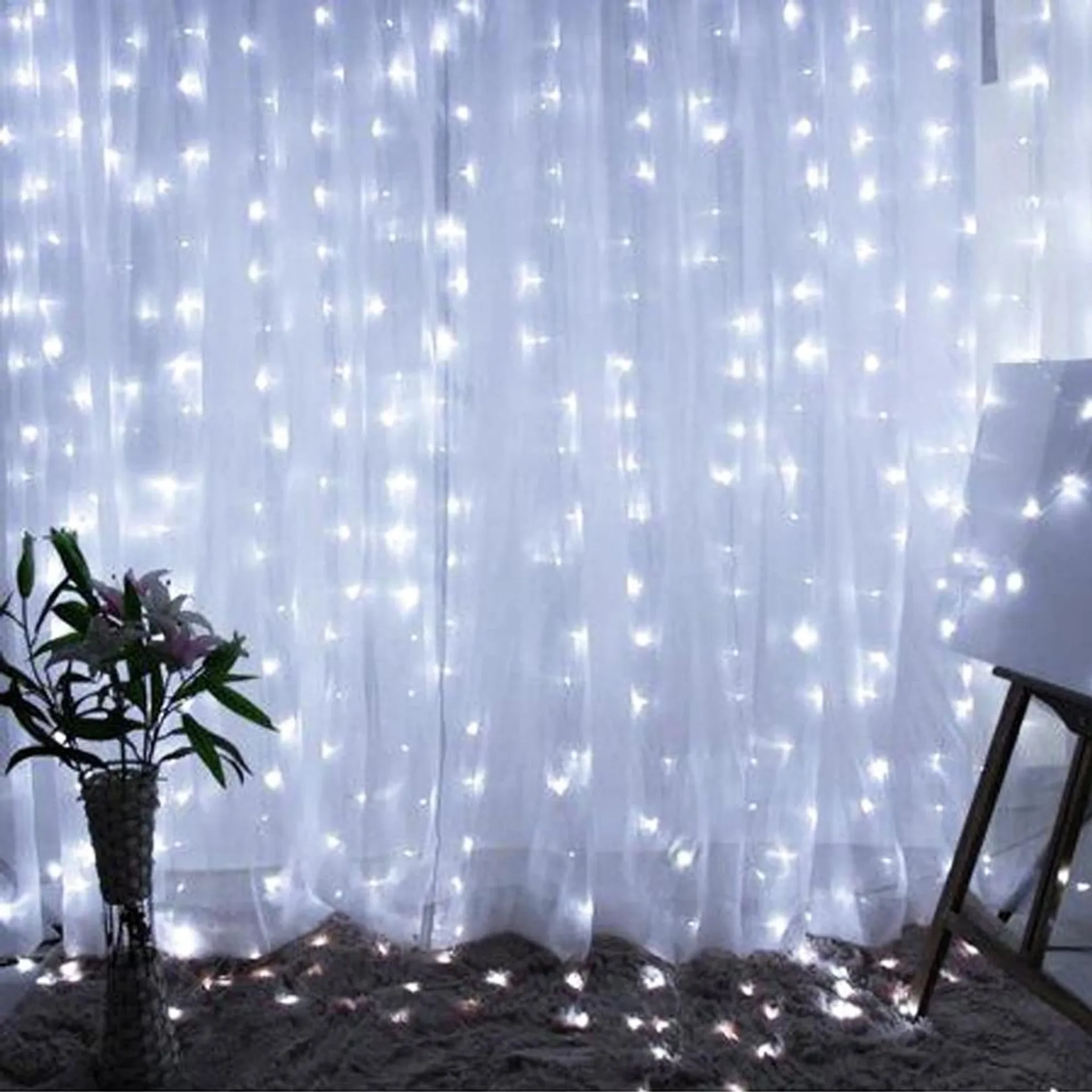 Dazzle Bright Curtain String Lights, 300 LED 9.8ft x 9.8ft 8 Lighting Modes Fairy Lights USB Powered, Waterproof Lights for Christmas Party W