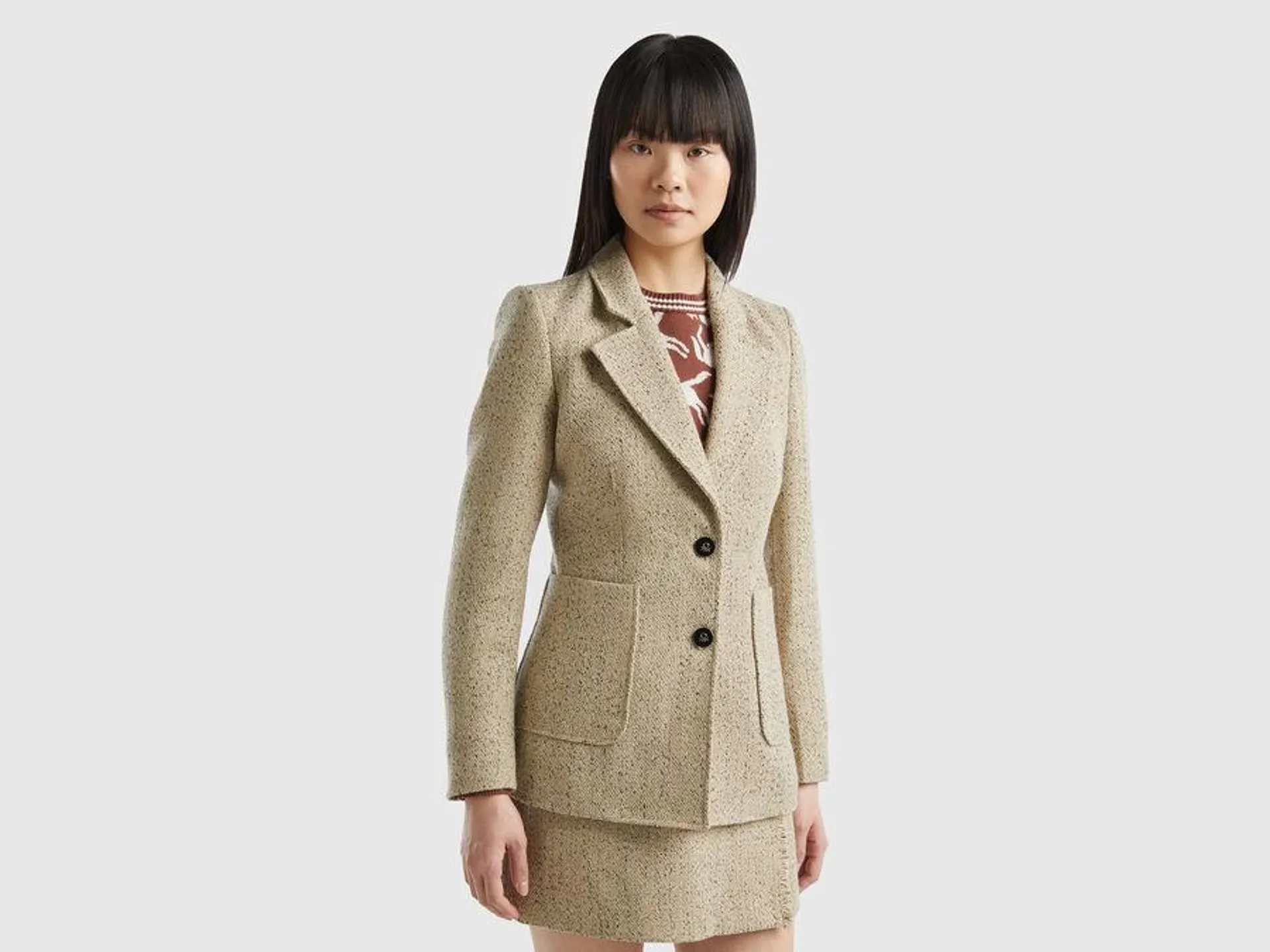 Fitted tweed blazer