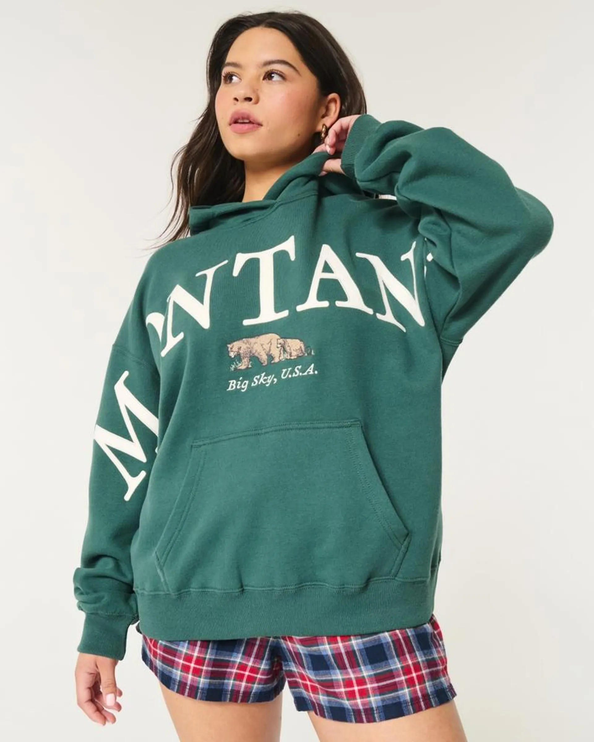 Oversized Montana Graphic Hoodie