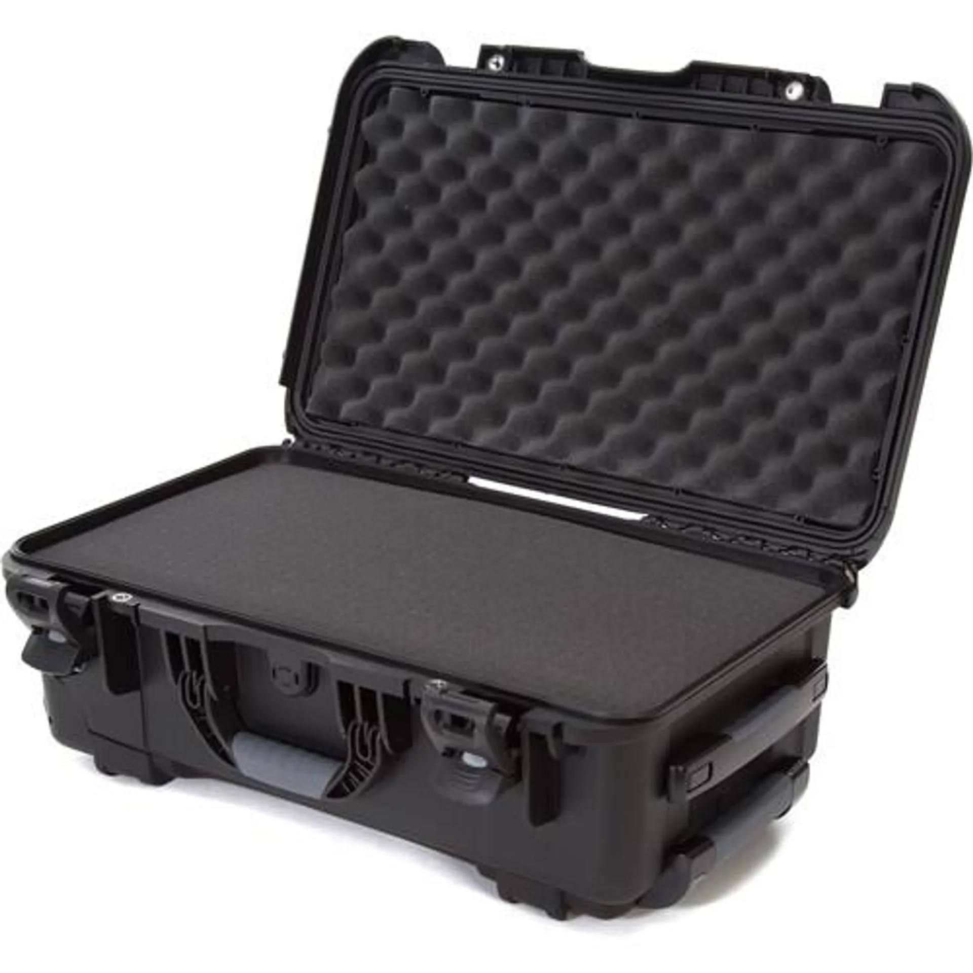 Nanuk 935 Wheeled Hard Case with Foam Insert (Black, 28.5L)