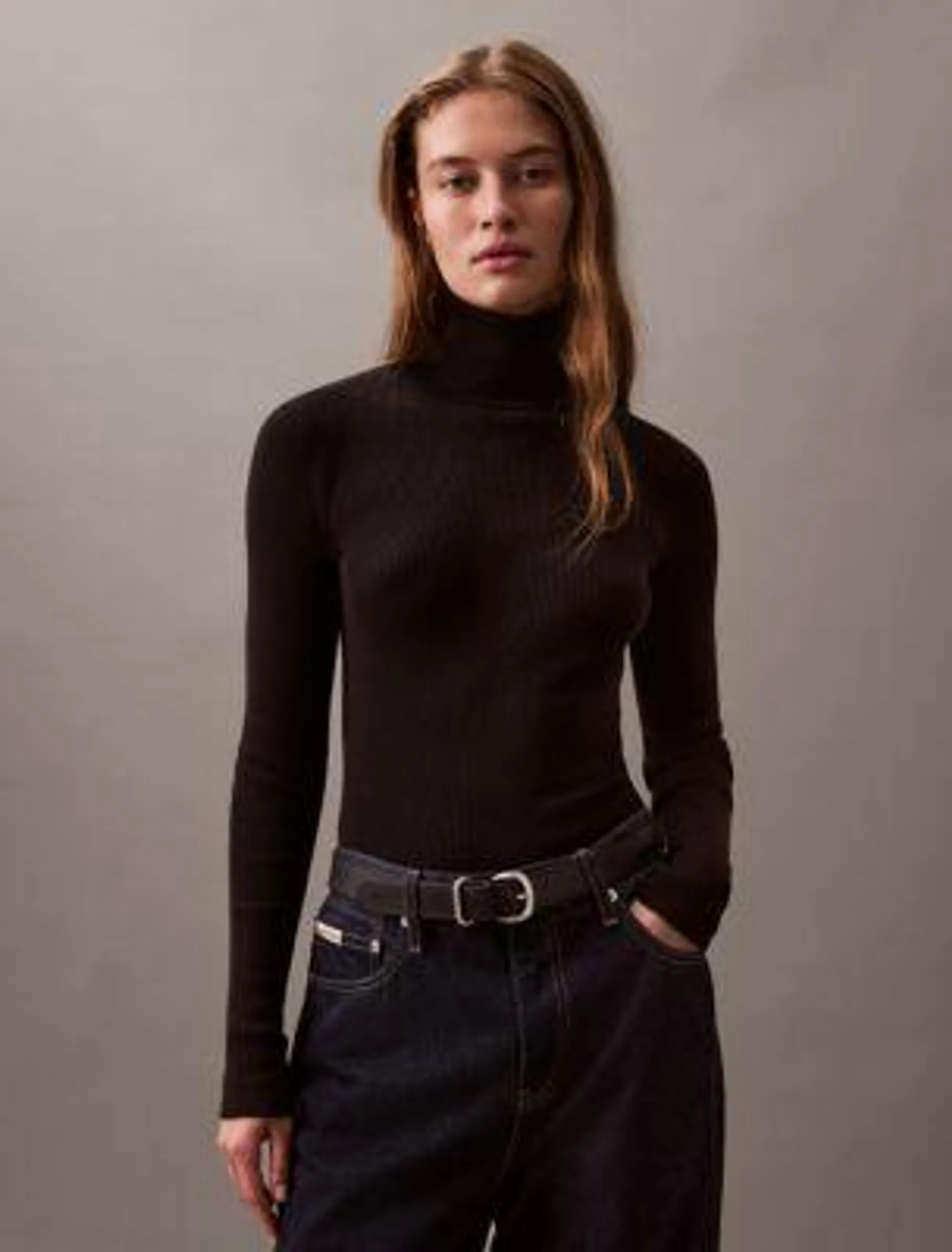 Smooth Cotton Rib Slim Turtleneck Sweater