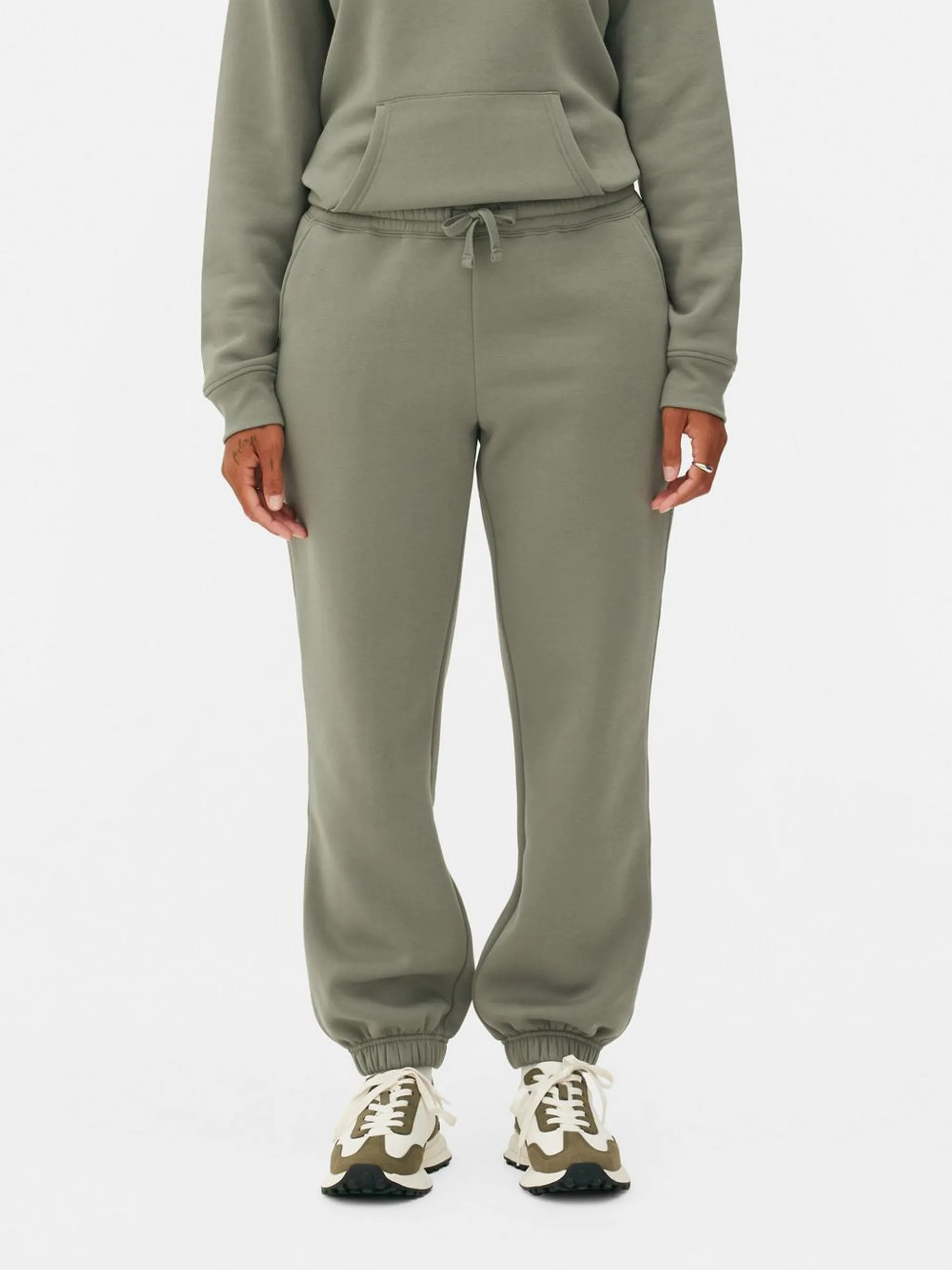 Regular Fit Essential Joggers