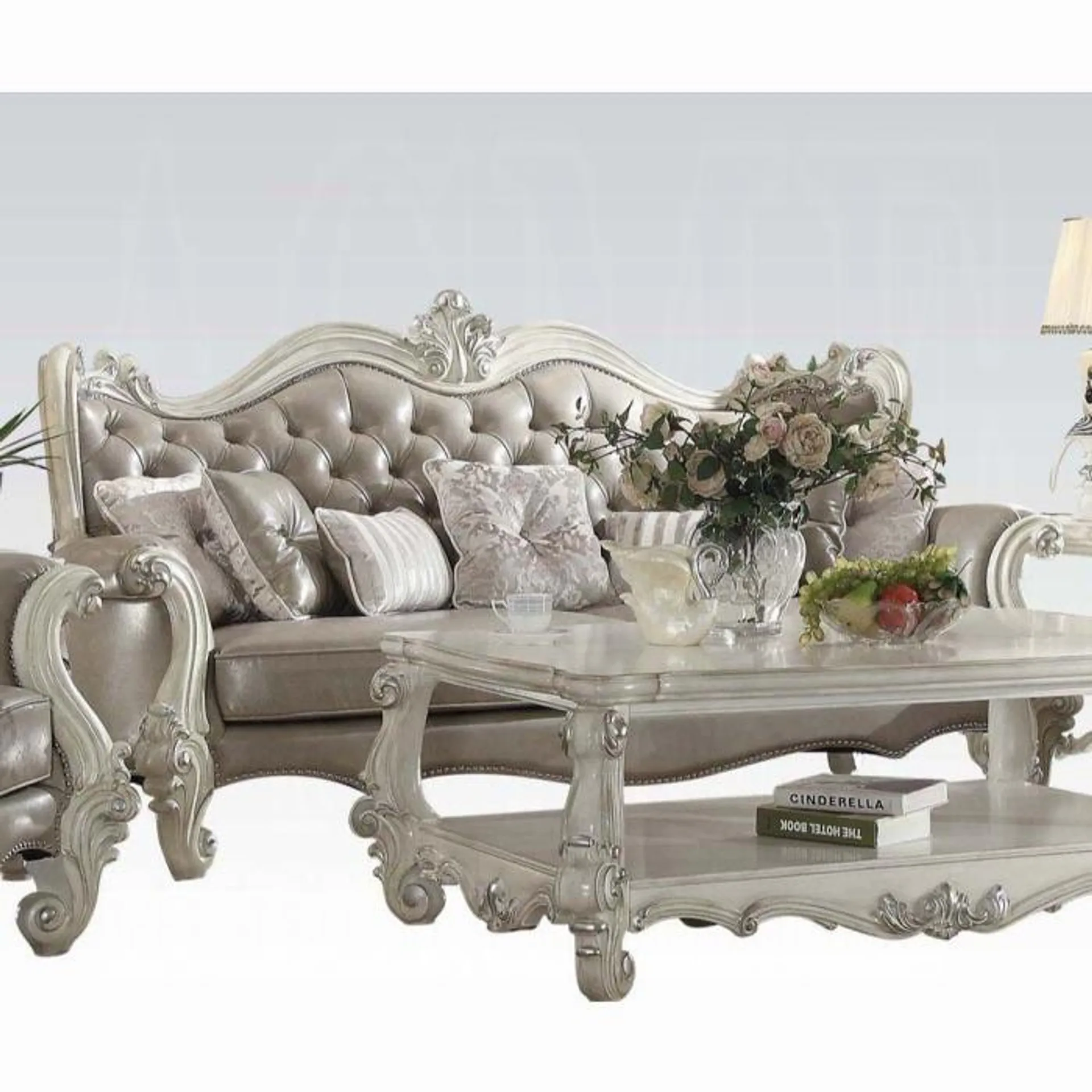 Versailles Sofa W/7 Pillows