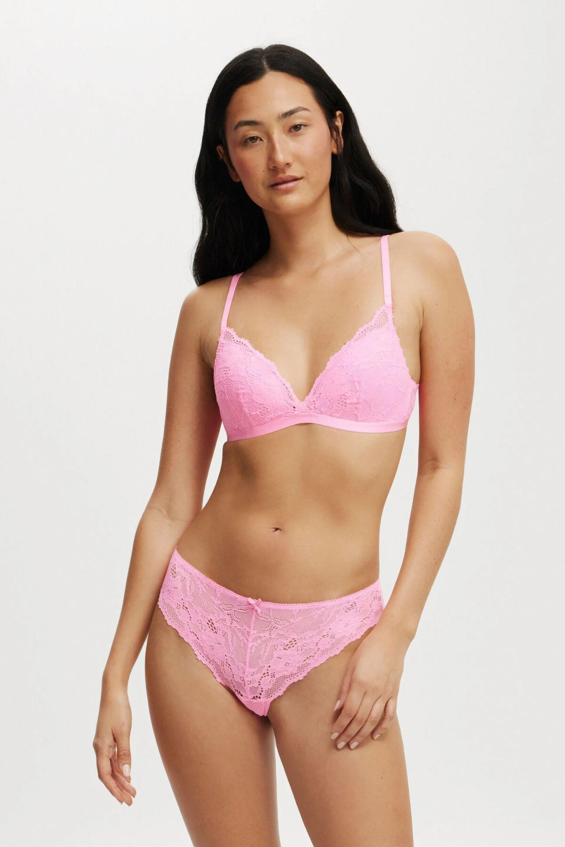 Everyday Lace Fixed Cup Wirefree Bra