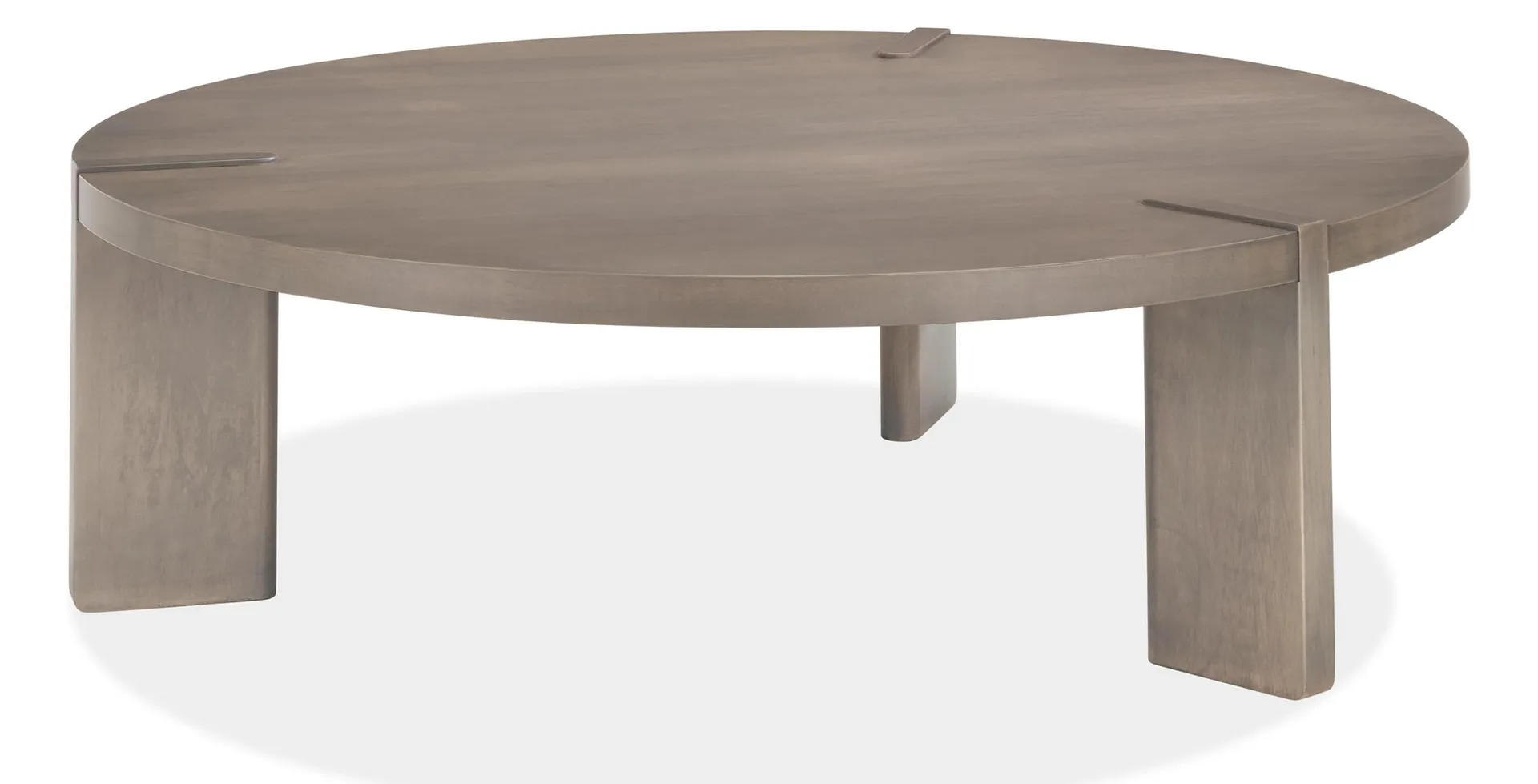 Hanover 48 diam 14h Coffee Table in Shell