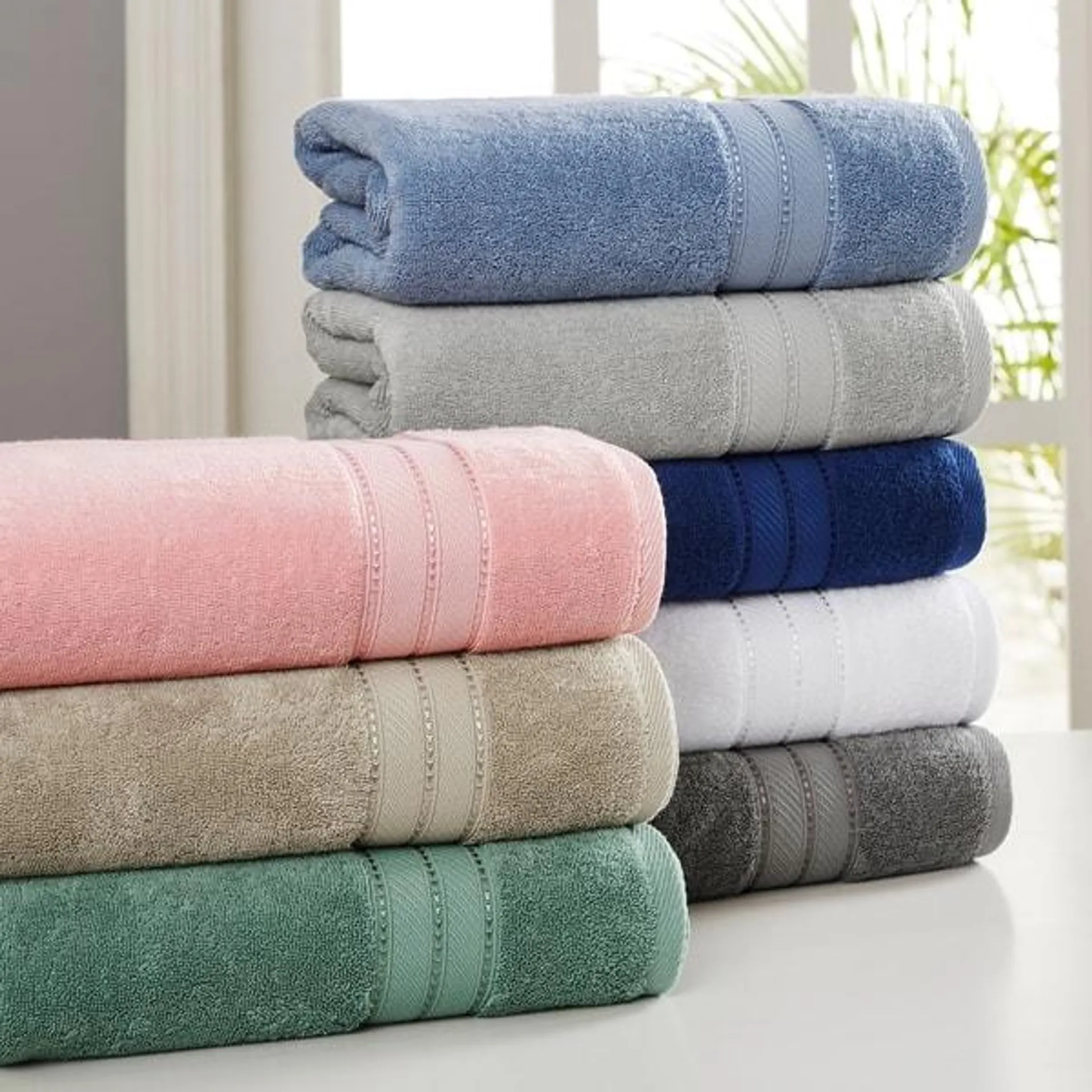 Modern Threads 4 Pack SpunLoft™ Bath towel - 30x54