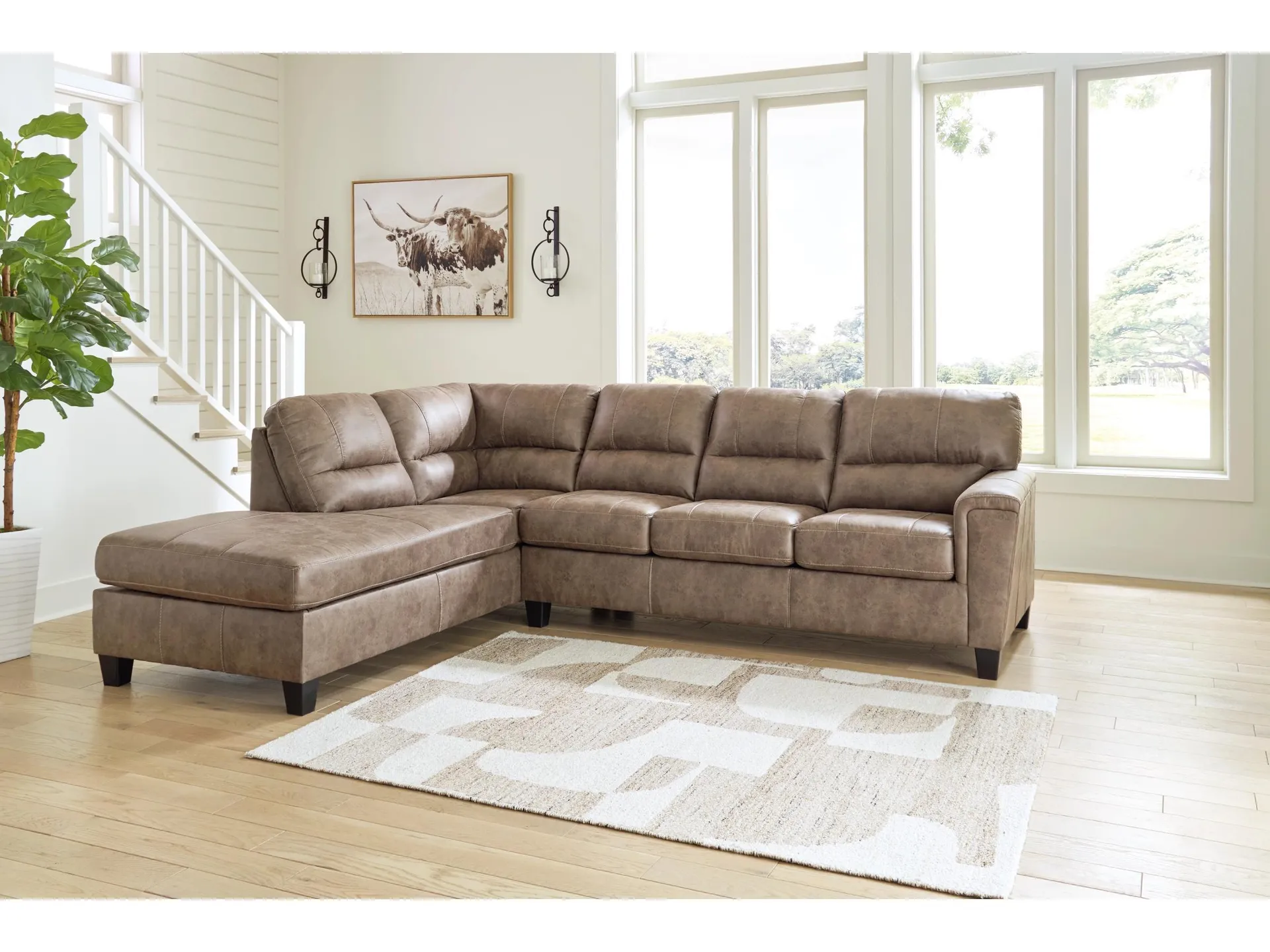 Navi 2-Piece Sectional Sofa Chaise