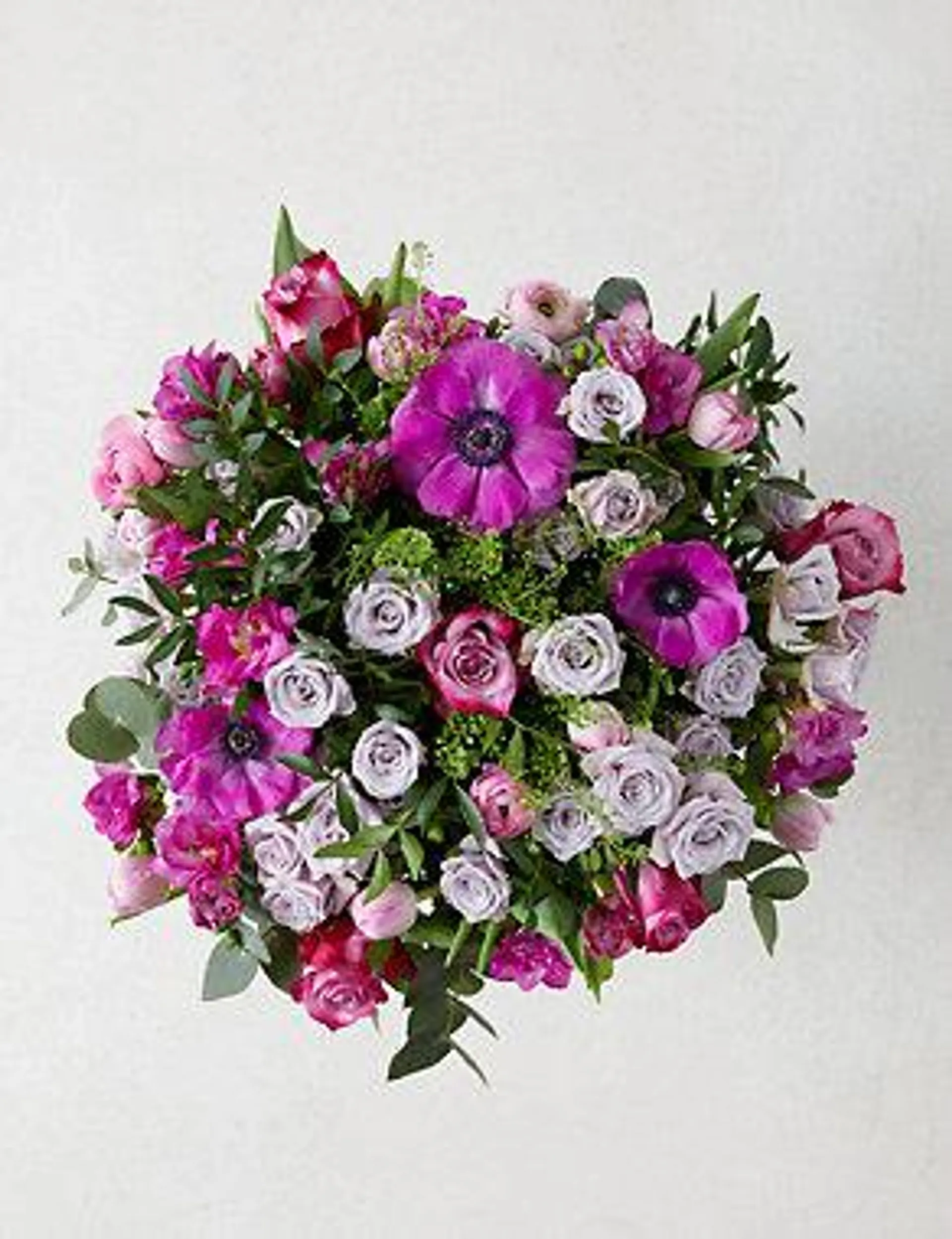 Premium Seasonal Flowers Posy (Delivery from 9th February 2023)