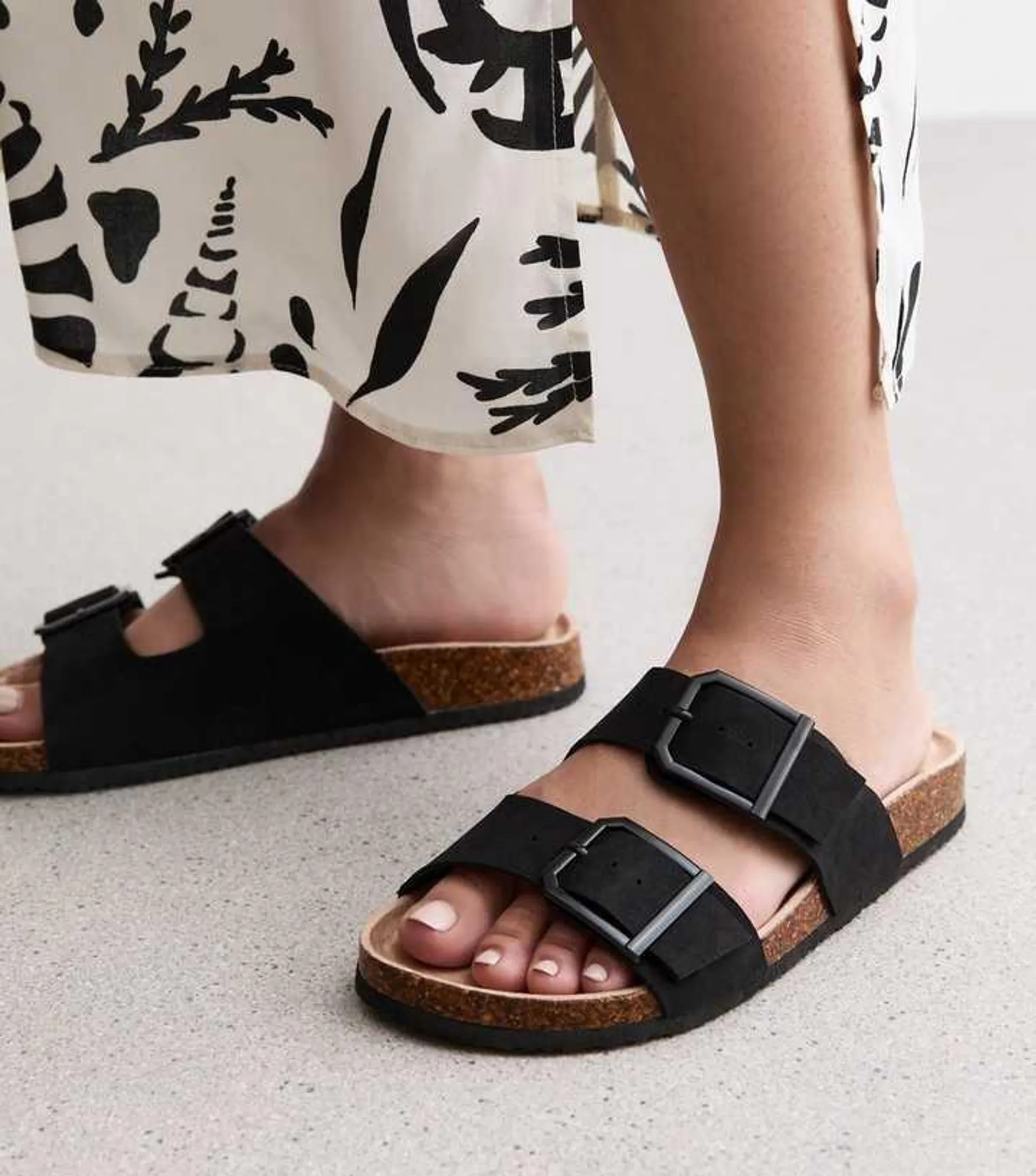 Extra Wide Fit Black Double Strap Sliders