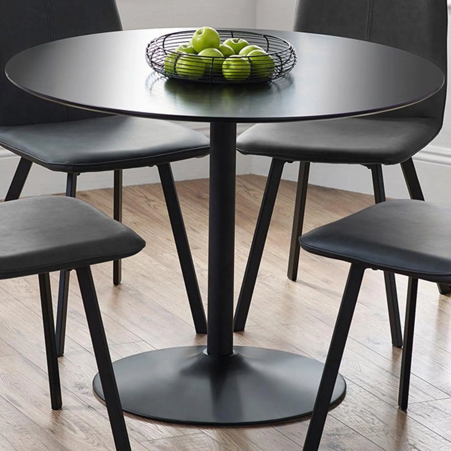 Julian Bowen Nero 4 Seater Round Dining Table Black