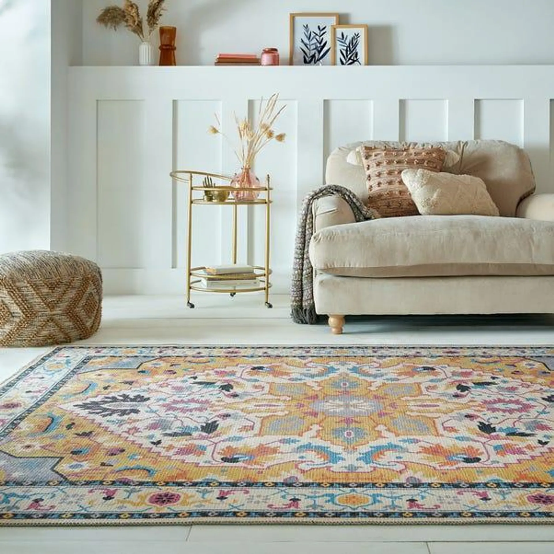 Orla Traditional Washable Rug