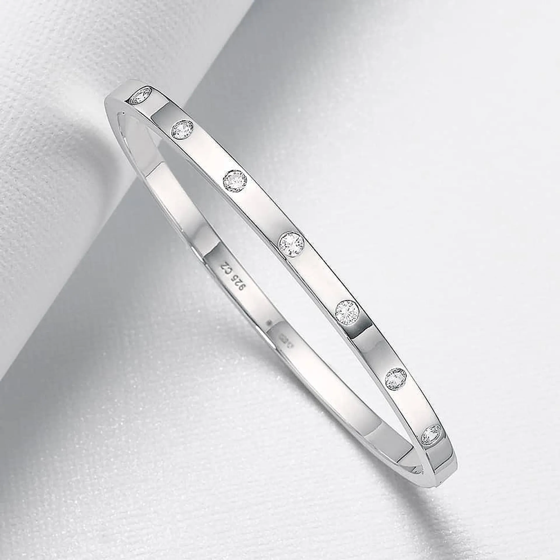 Punctuated in Light Silver Bangle