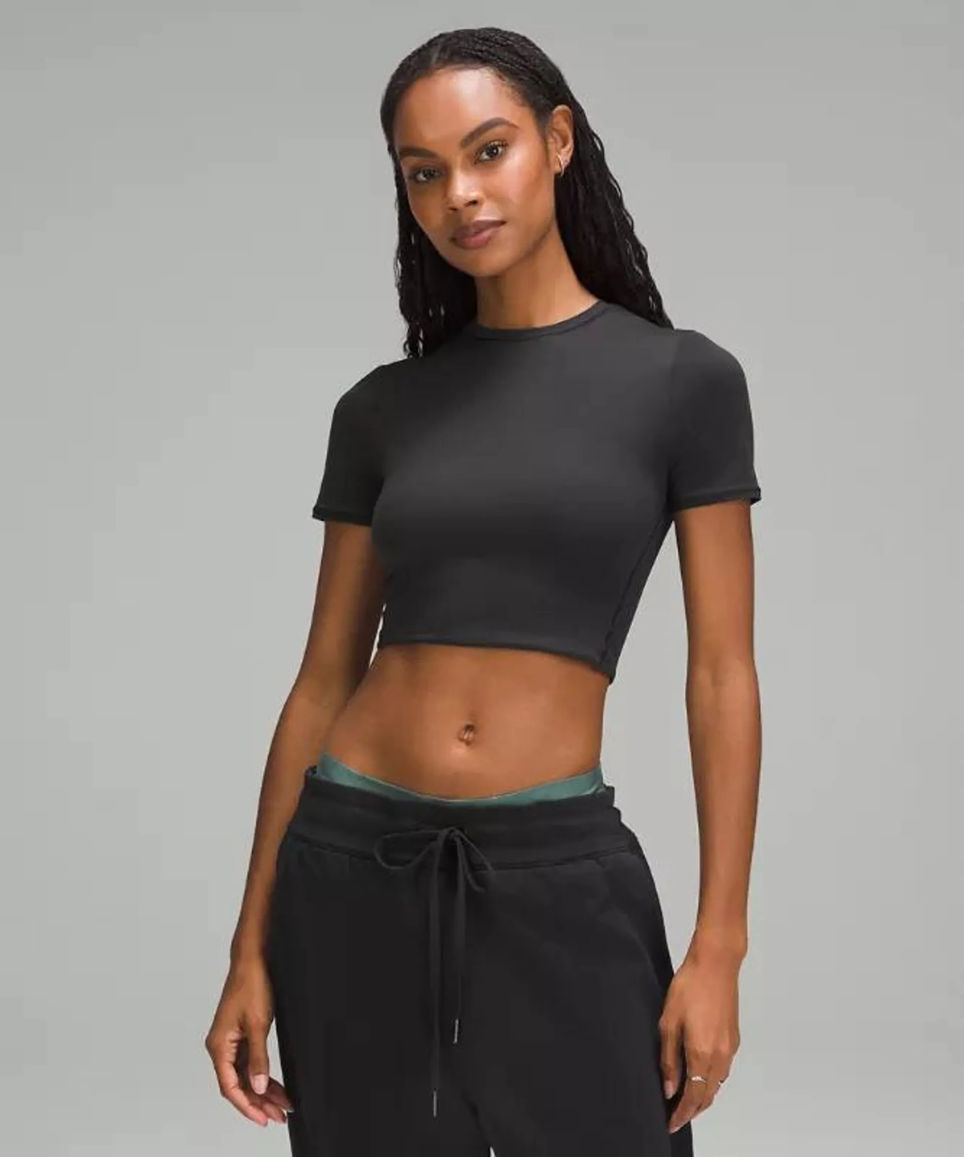 Wundermost Ultra-Soft Nulu Crewneck Cropped T-Shirt