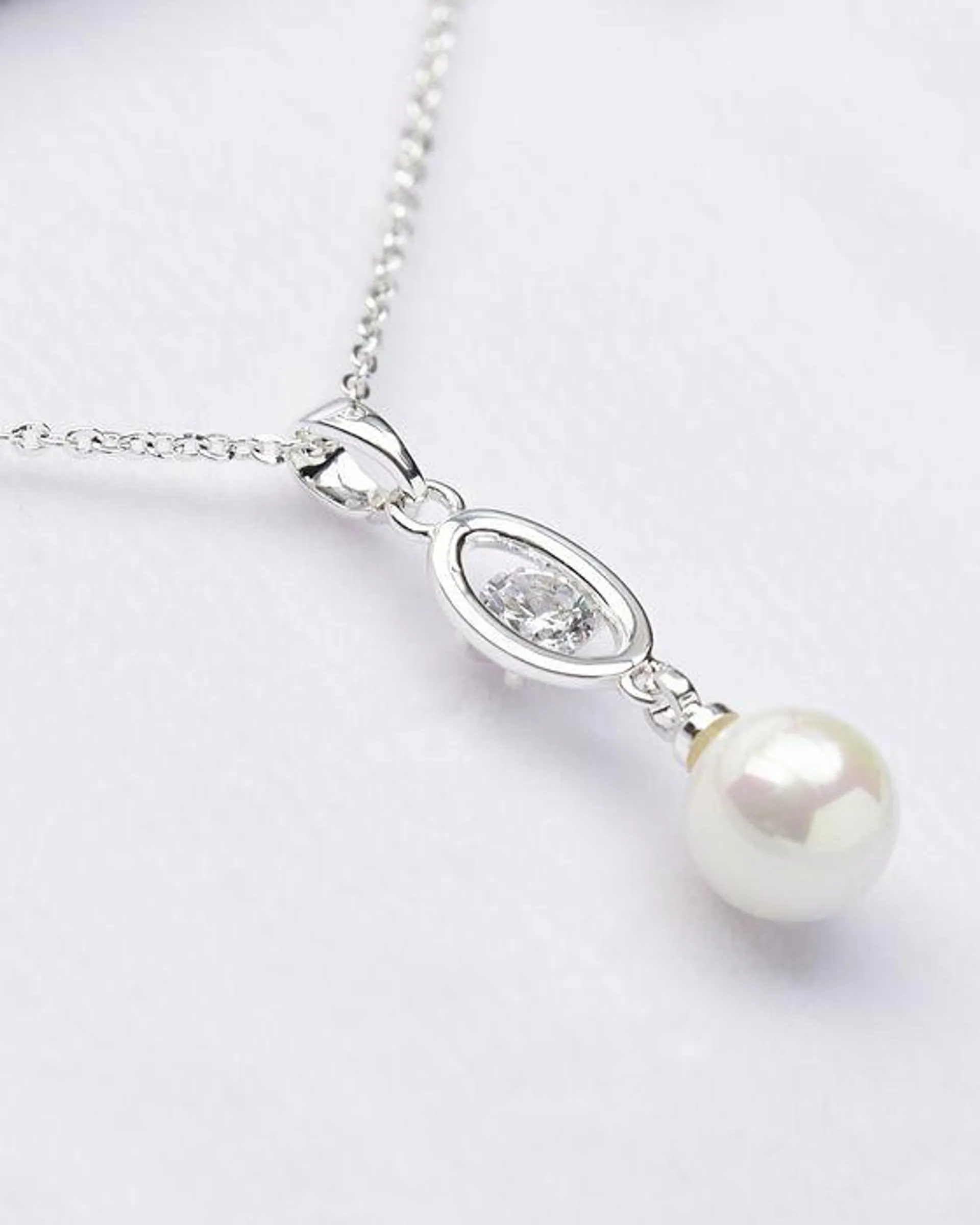 Diamante & Faux Pearl Jewellery