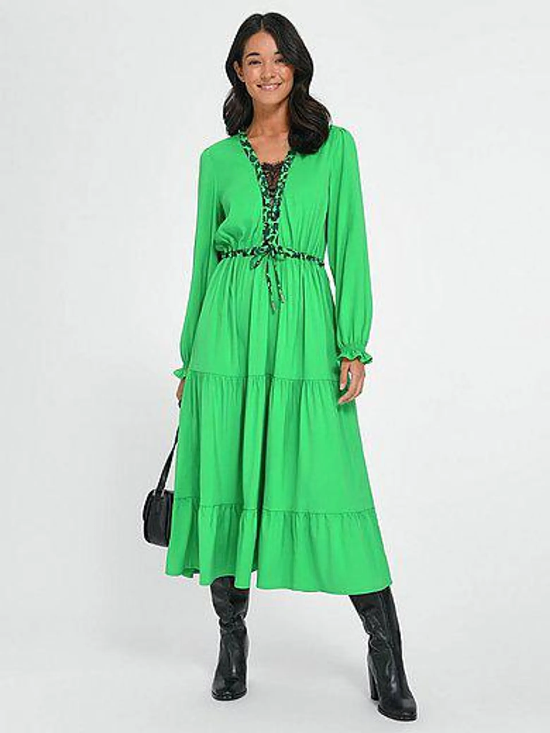 Jersey dress with long sleeves