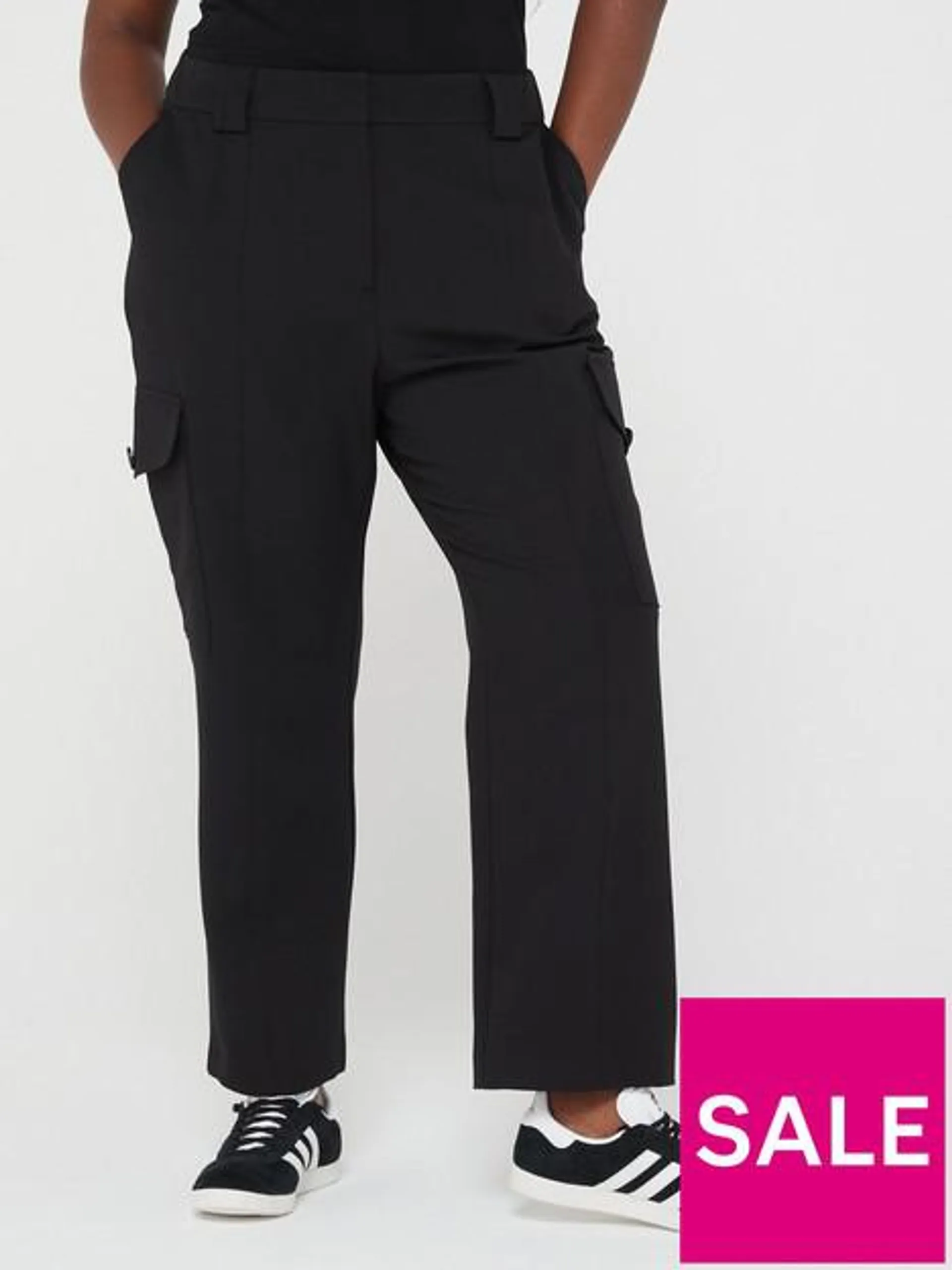 Seam Button Pocket Tapered Cargo Trouser - Black