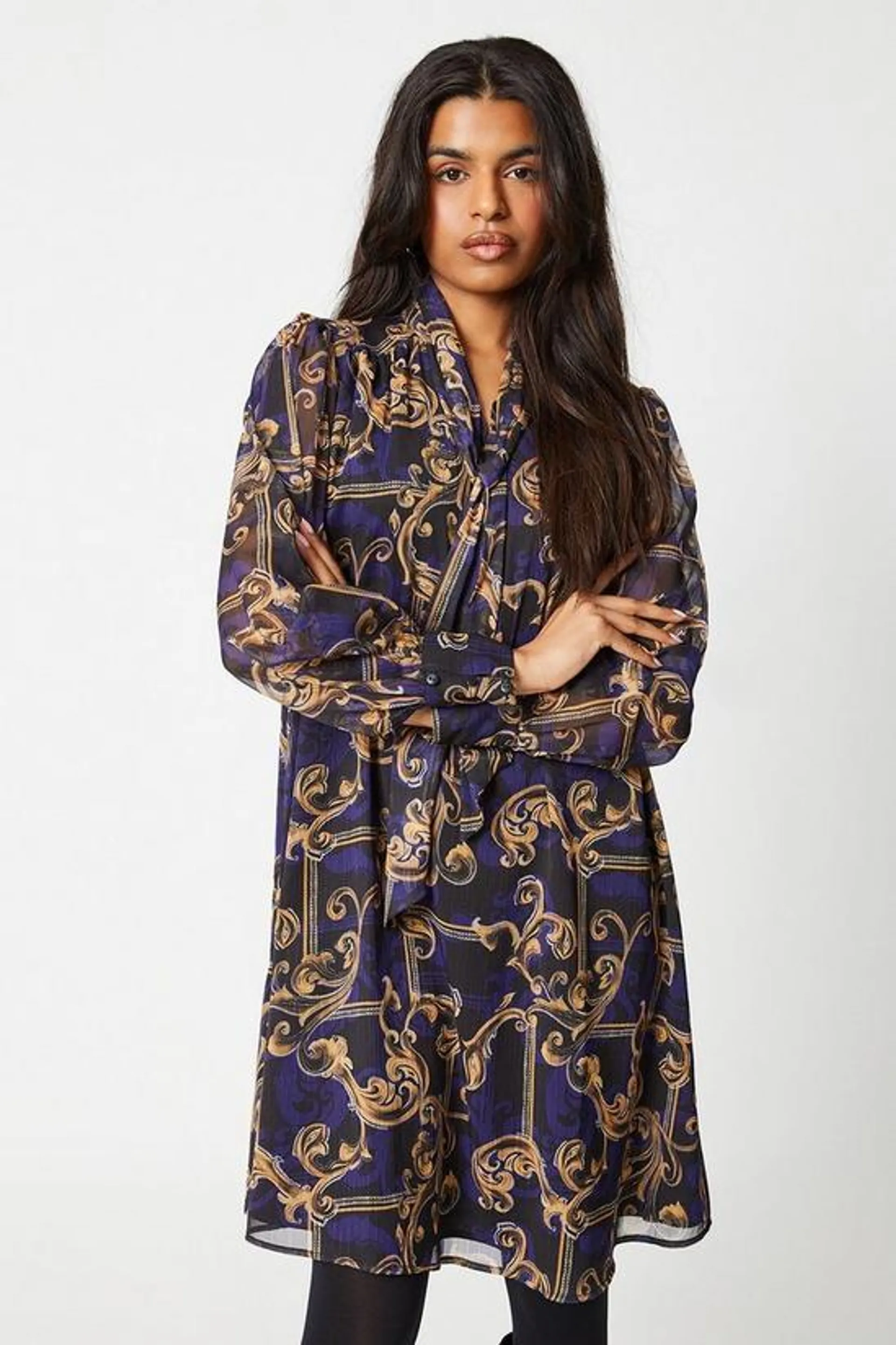 Petite Baroque Tie Neck Shift Dress