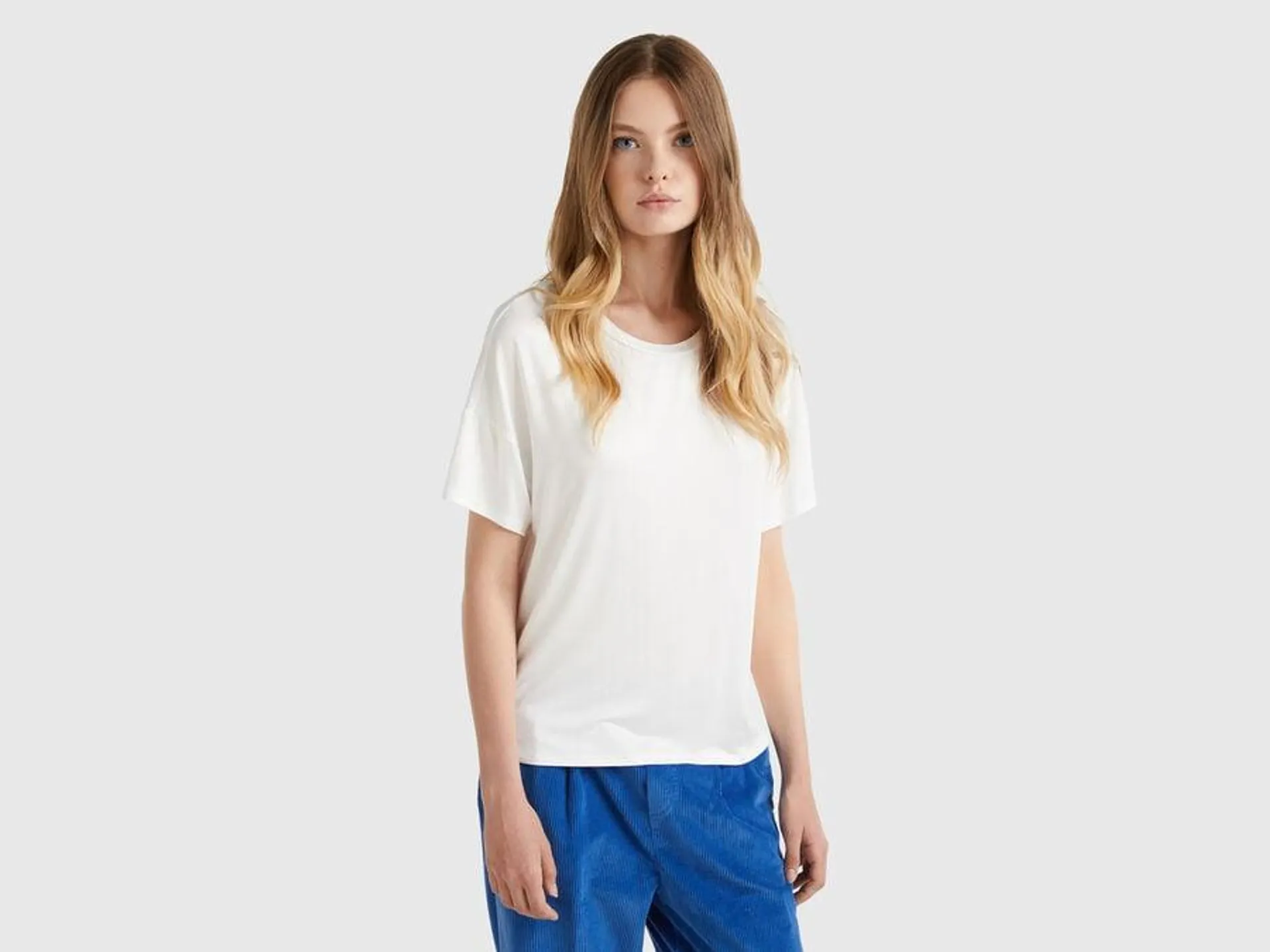 T-shirt in sustainable stretch viscose