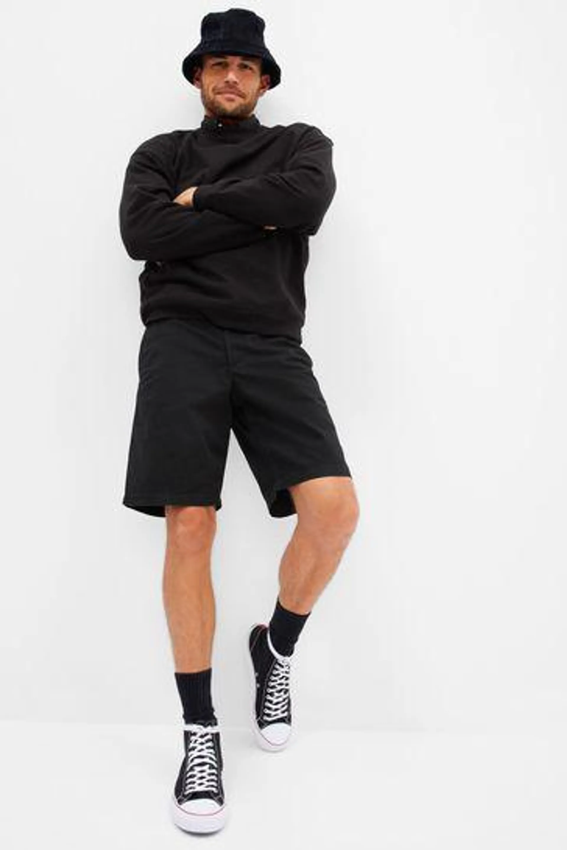 10" GapFlex Essential Chino Shorts