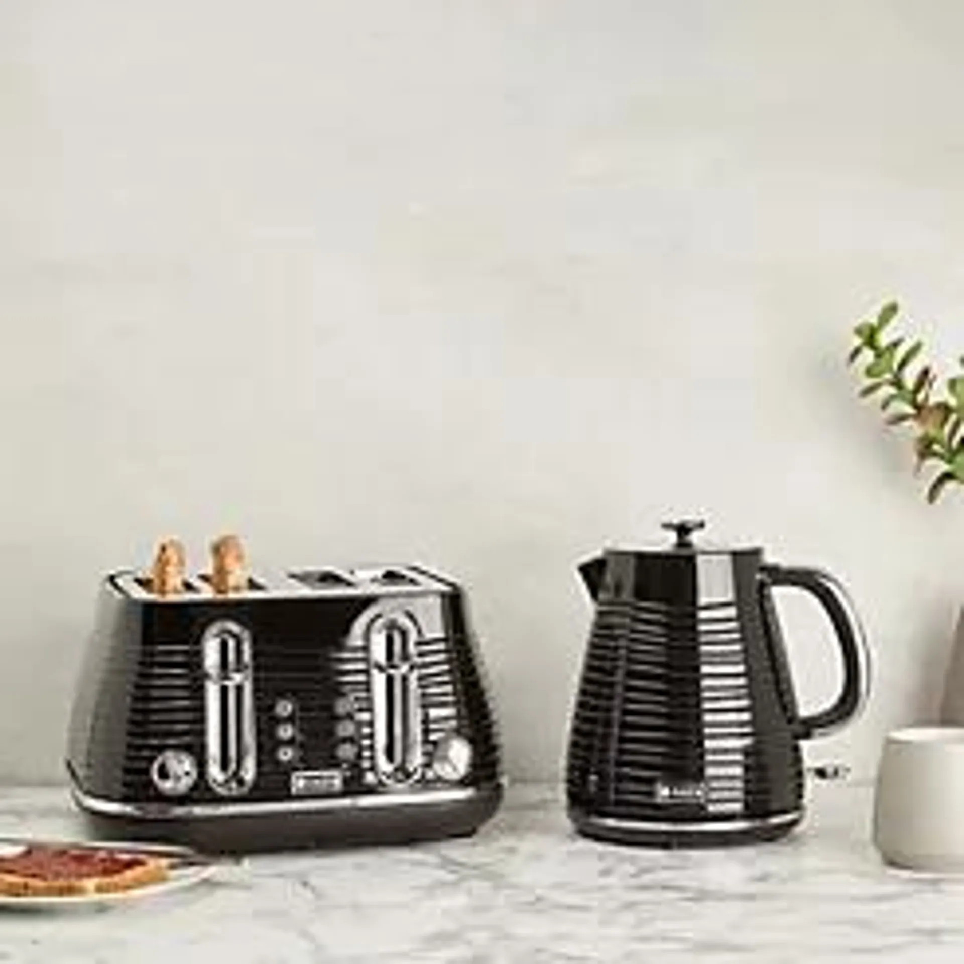 Haden Devon Black Twin Pack - 1.7L Kettle & 4 Slice Toaster