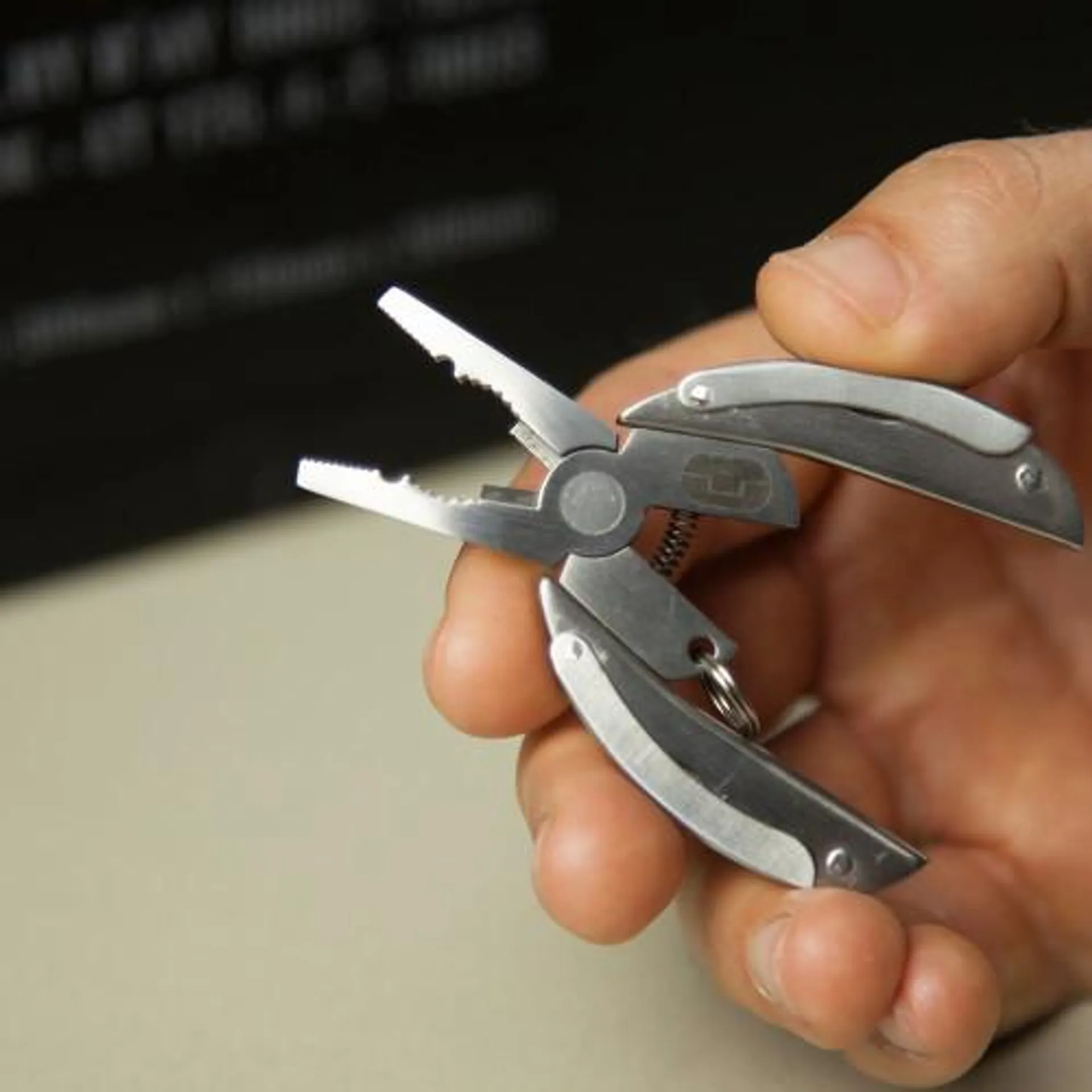 Multi Tool Keyring - Scarab