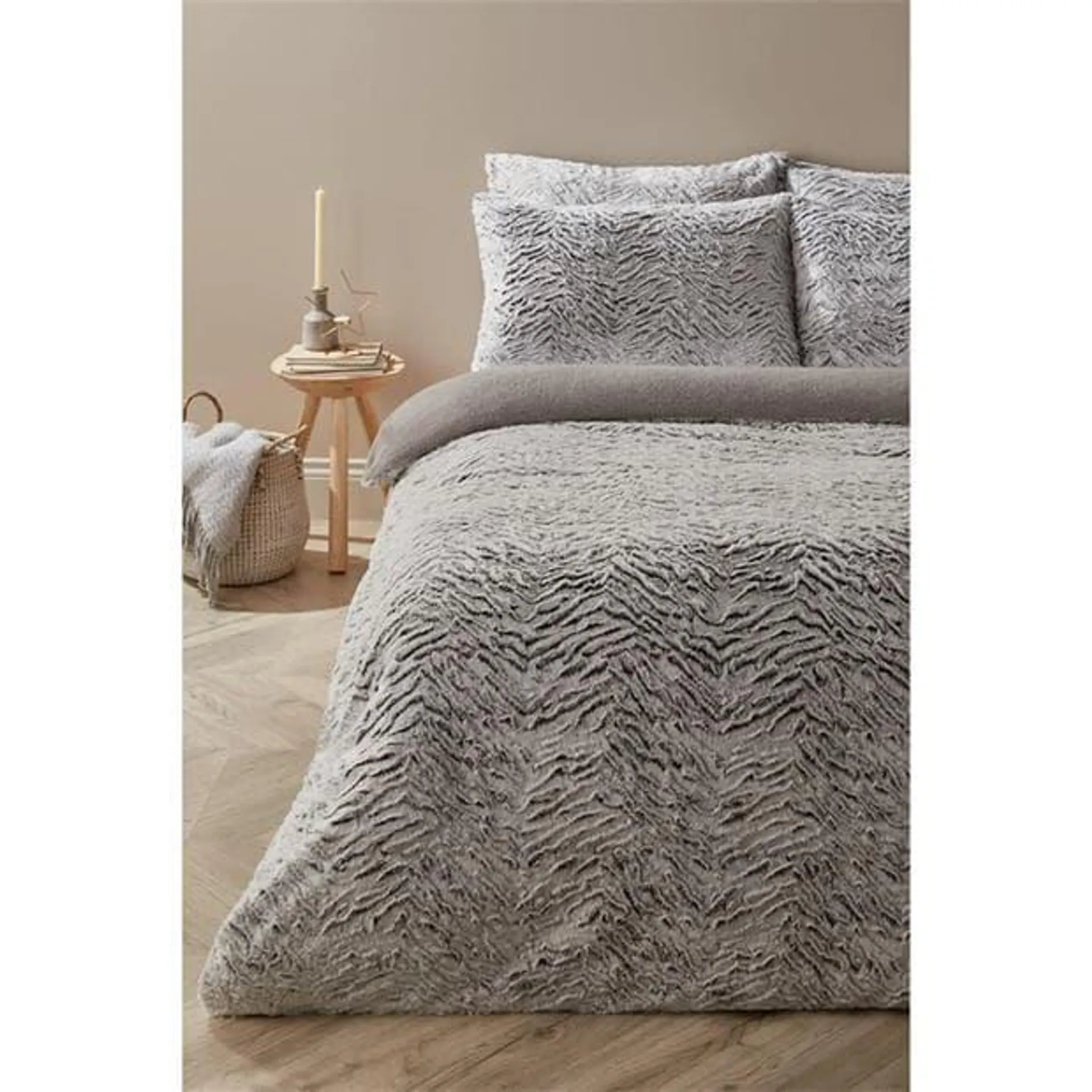 Snow Leopard Duvet Set